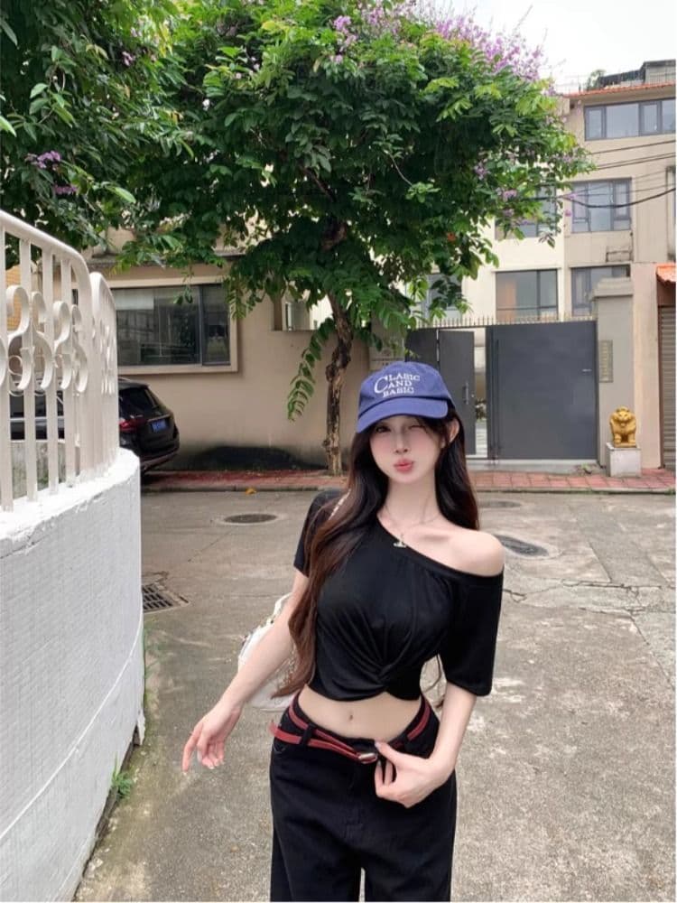 달콤한 매운맛 바람 비스듬한 칼라 오프숄더 핫걸 쇼트 스타일 이슬 뼈의 맨위 한 부서 ins 여름 신제품 다용도 회색 캐주얼 티셔츠 상세 이미지 12