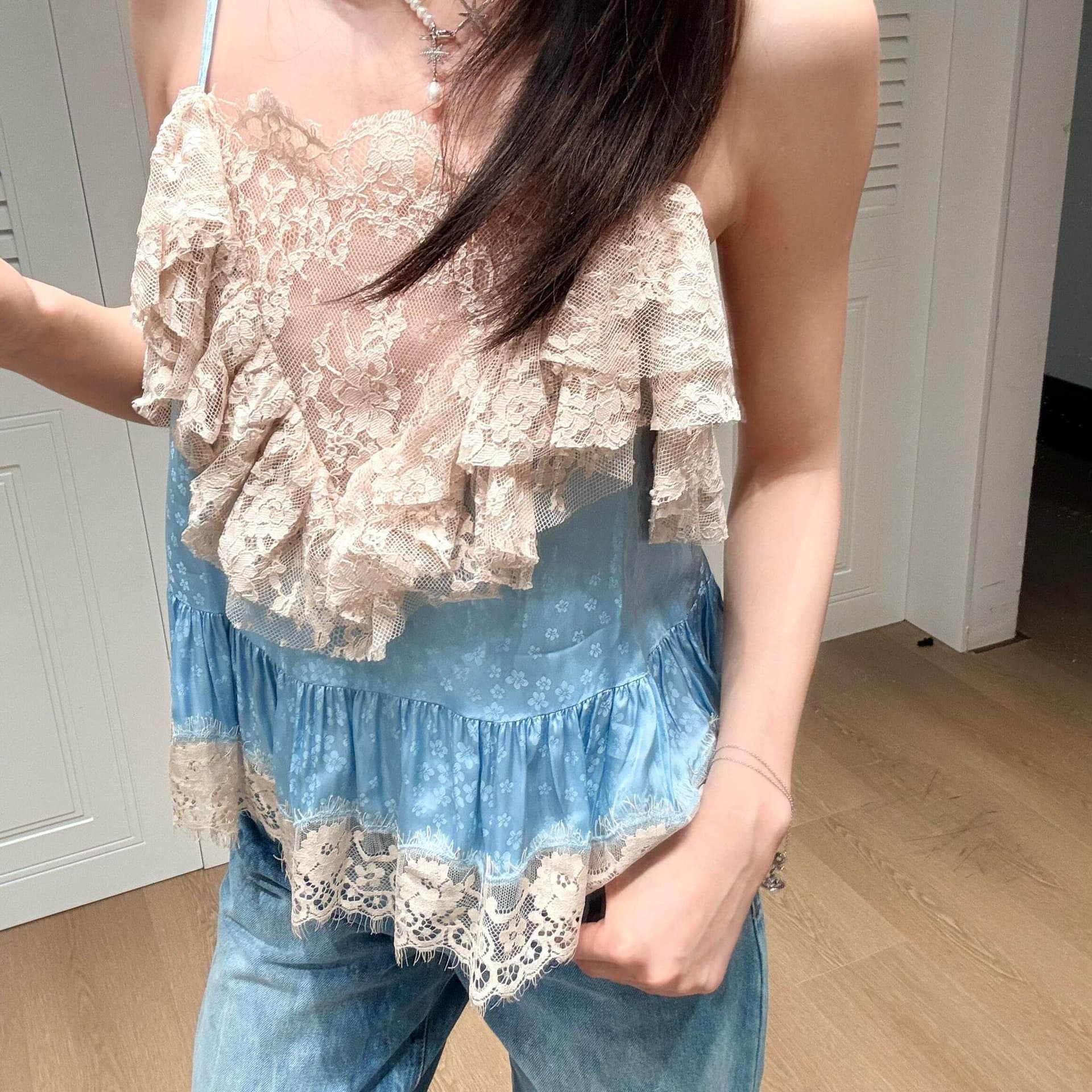 원본 원단 프랑스식 디자인 센스 무거운 작업 파란색 레이스 레이스 패치워크 프릴 순수한 욕망 센스 슬립 맨위 이미지 3