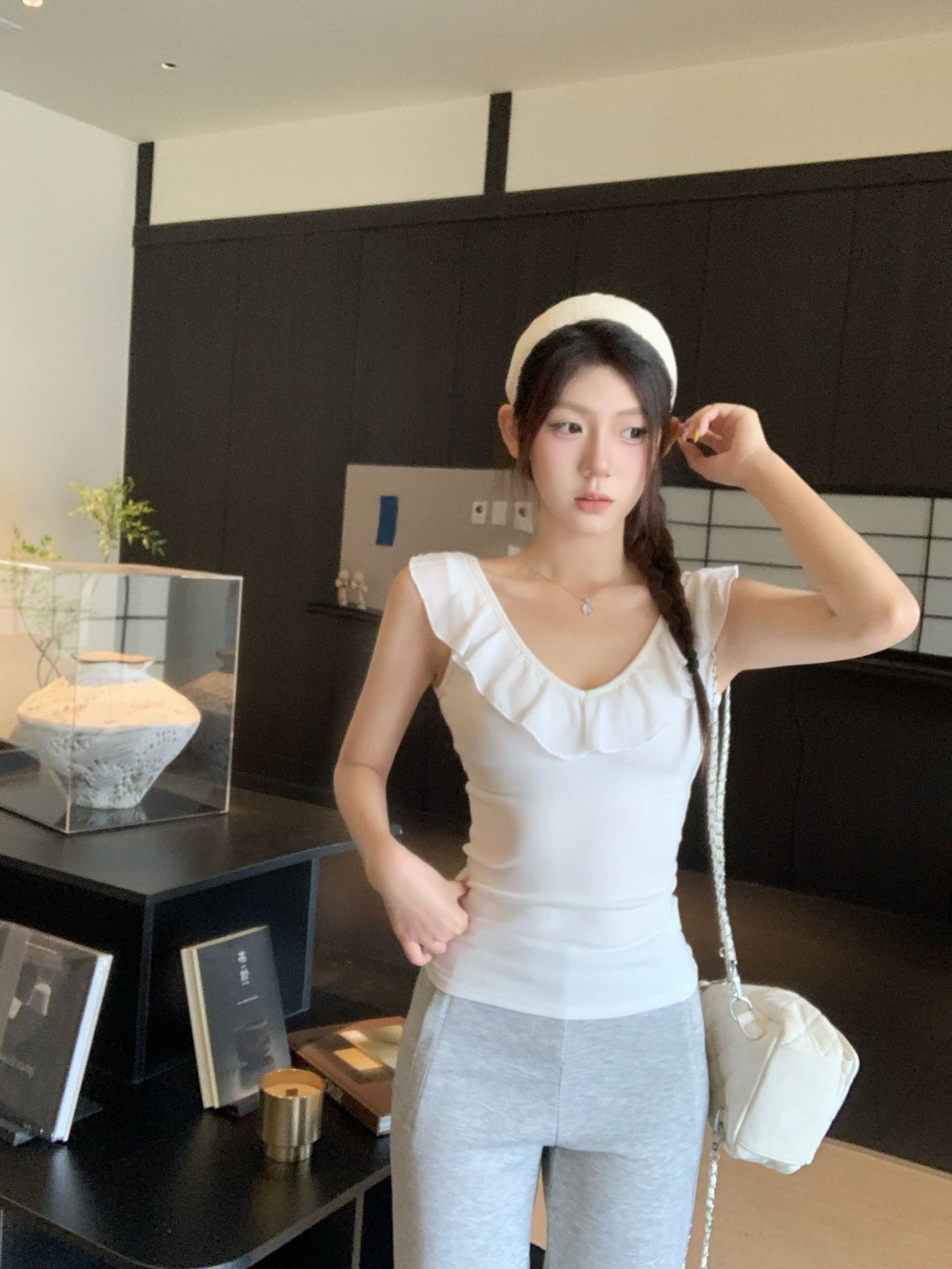 사람들 면 260 그램 양면 V넥 순수한 욕망 인기 티셔츠 오프숄더 디자인 슬림해 보이는 맨위 상세 이미지 4
