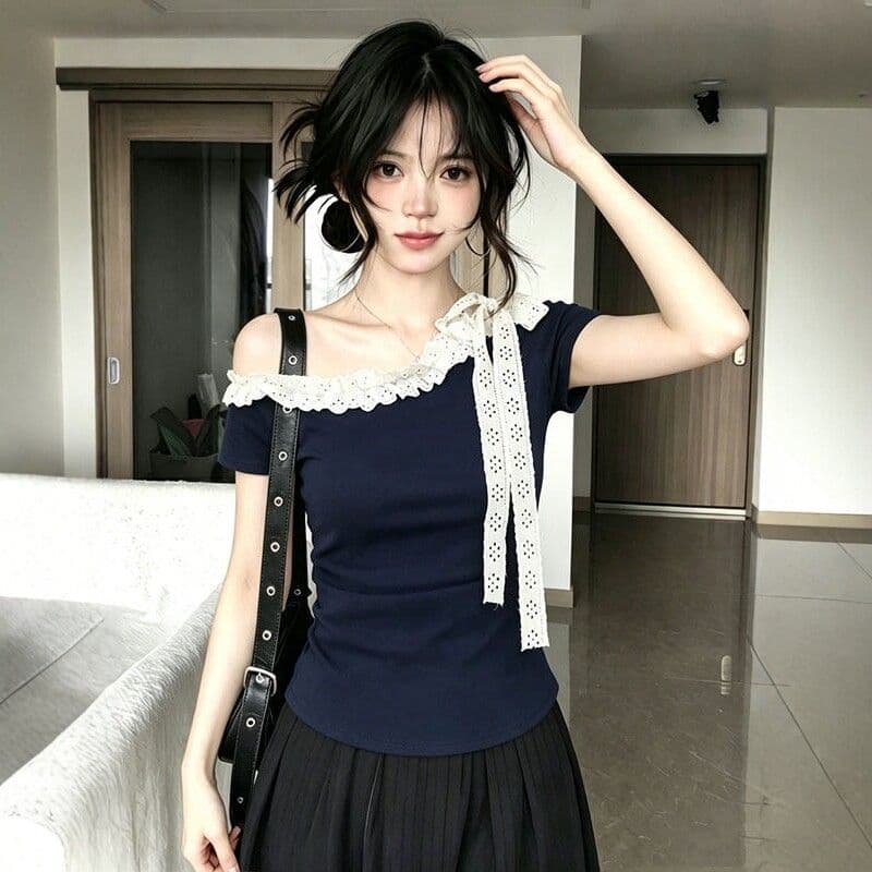 2026 프랑스식 달콤함 Chic 레이스 스트랩 디자인 센스 맨위 여름 슬림해 보이는 오프숄더 반팔 티셔츠 여성 이미지 2
