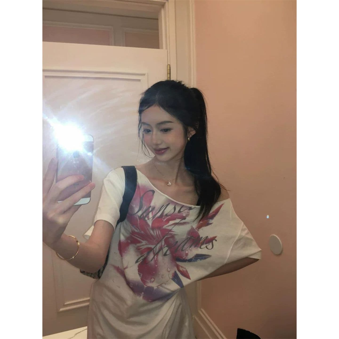 경관 그림 원본 품질 달콤함 소녀 오프숄더 티셔츠 여성 프린트 반팔 맨위 이미지 3