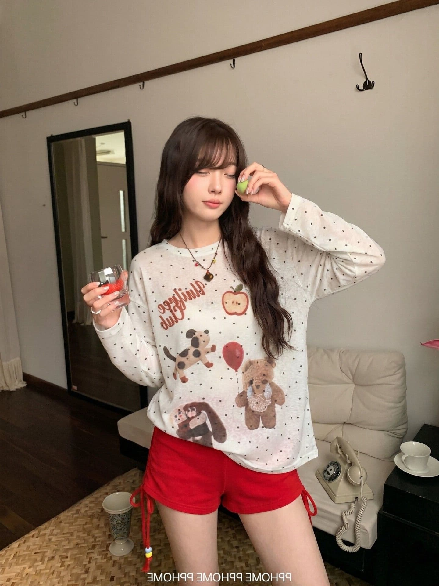 라이 경기 서울 재미있는 프린트 긴팔 티셔츠 블라우스 여성 여름 착용 가져 가라. 디자인 센스 레이스업 빨간색 반바지 투피스 세트 이미지 3
