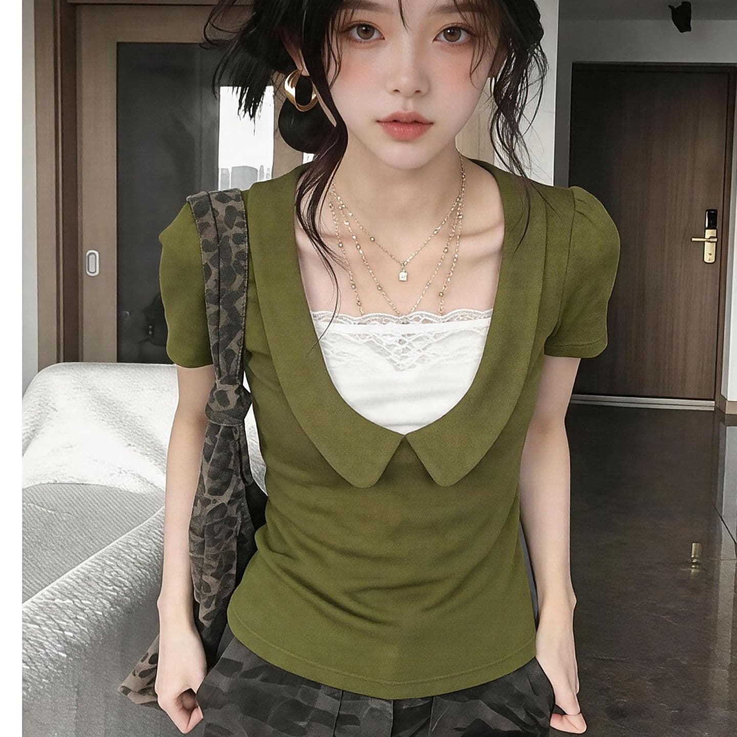 와 사고 방식 260g 녹색 페이크 레이어드 레이스 u 칼라 긍정적 인 어깨 반팔 티셔츠 여성 여름 쇼트 스타일 몸매 가꾸기 핫걸 맨위 이미지 4