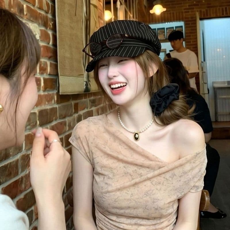경관 그림 광저우 원본 원단 비스듬한 어깨 십자가 오트밀 색 후광 염색 프린트 부드러운 바람 여름 새로운 상세 이미지 4