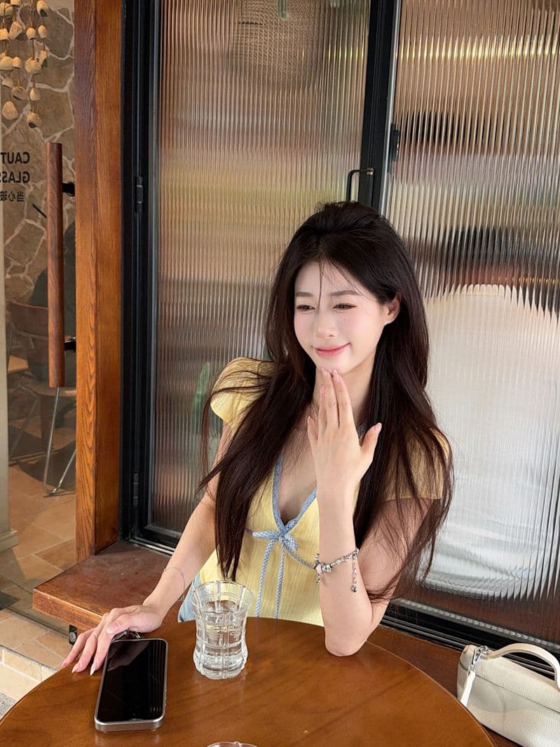 한 부서 순수한 욕망 배색 V넥 반팔 티셔츠 여성 여름 허리 수축 슬림해 보이는 레이스 레이스 품격 맨위 2026 새로운 상세 이미지 15