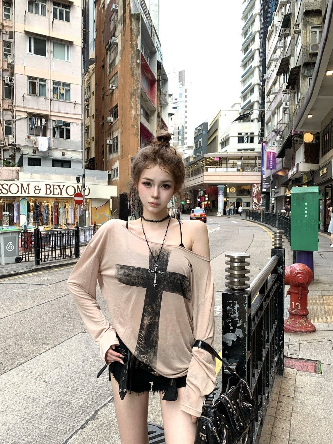 원본 주간 실크 빛 아시아 인 바람 느긋한 십자가 블라우스 여성 여름 순수한 욕망 마이크로 ~을 통해 얇은 스타일 비스듬한 어깨 긴팔 상세 이미지 6