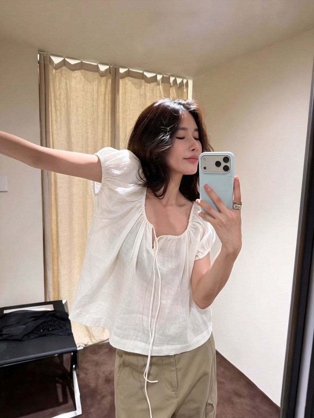 원본 원단 프랑스식 화이트 광장 칼라 거품 소매 인형 셔츠 분위기 센스 레이스업 연령 감소 한 부서 루즈핏 맨위 상세 이미지 4