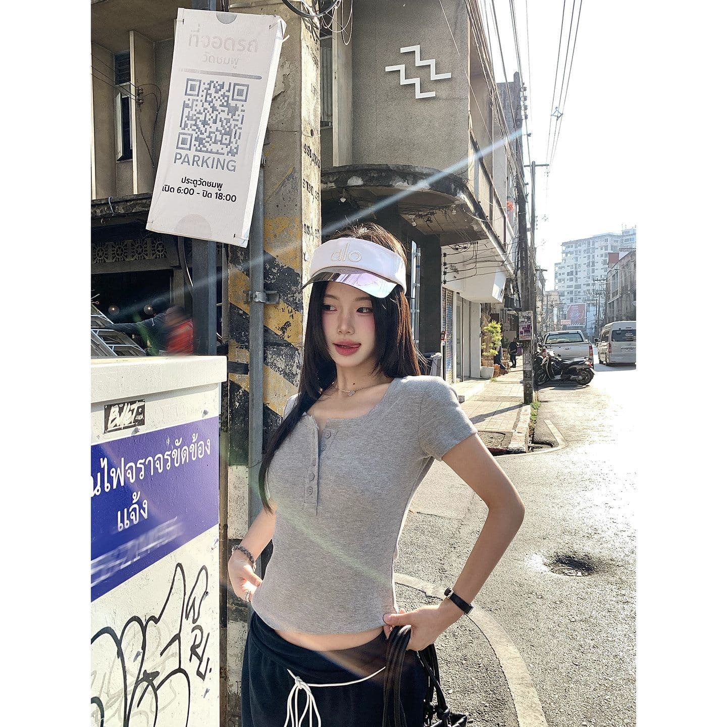 260 그램 사람들 면 아메리칸 u 칼라 핫걸 반팔 티셔츠 여성 여름 작은 키 몸매 가꾸기 이슬 쇄골 단추 짧은 맨위 상세 이미지 2