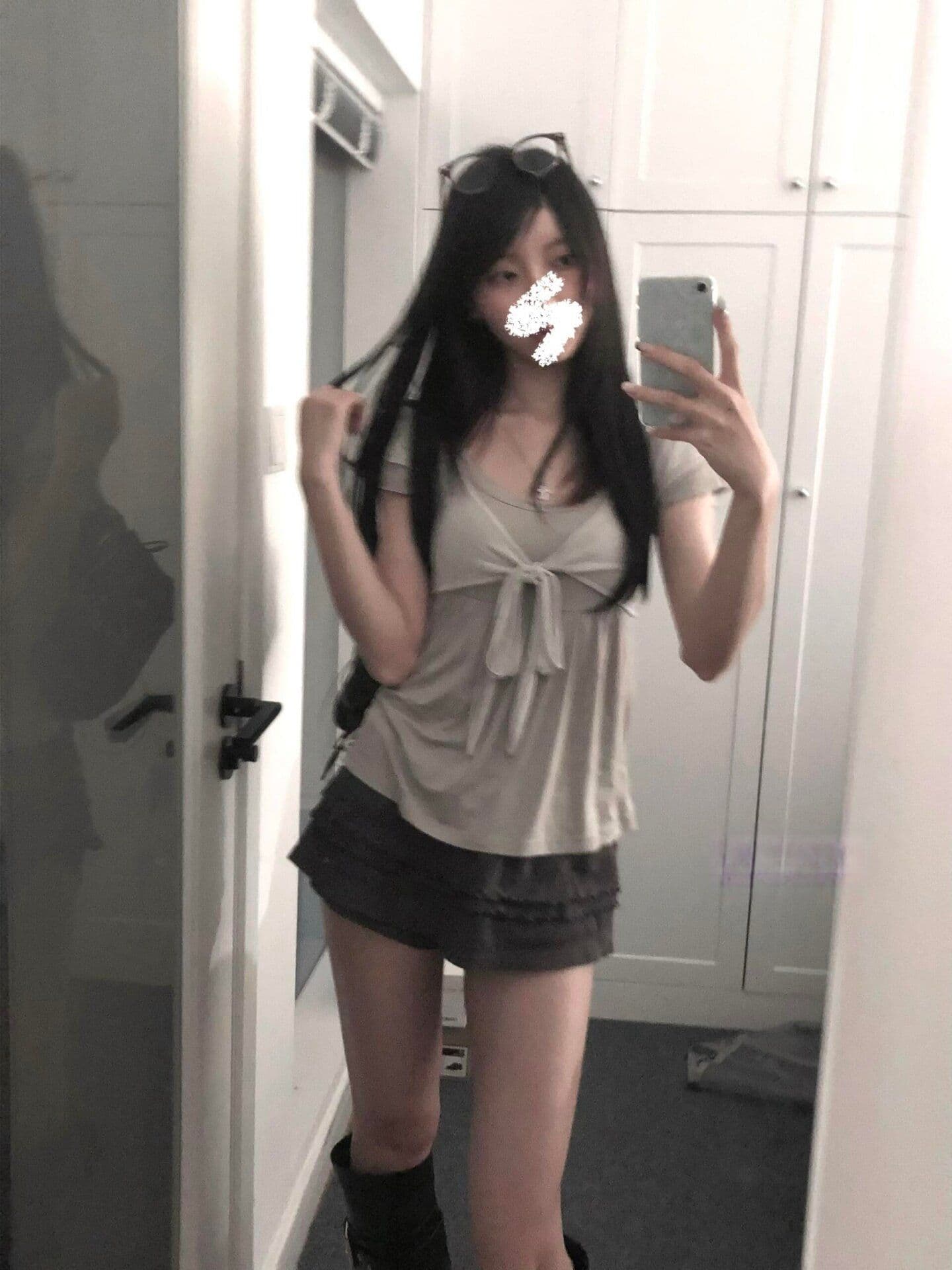 양모 한 부서 나비 매듭 스트랩 페이크 레이어드 반팔 티셔츠 여성 여름 몸매 가꾸기 핫걸 작은 키 Chic 맨위 상세 이미지 3