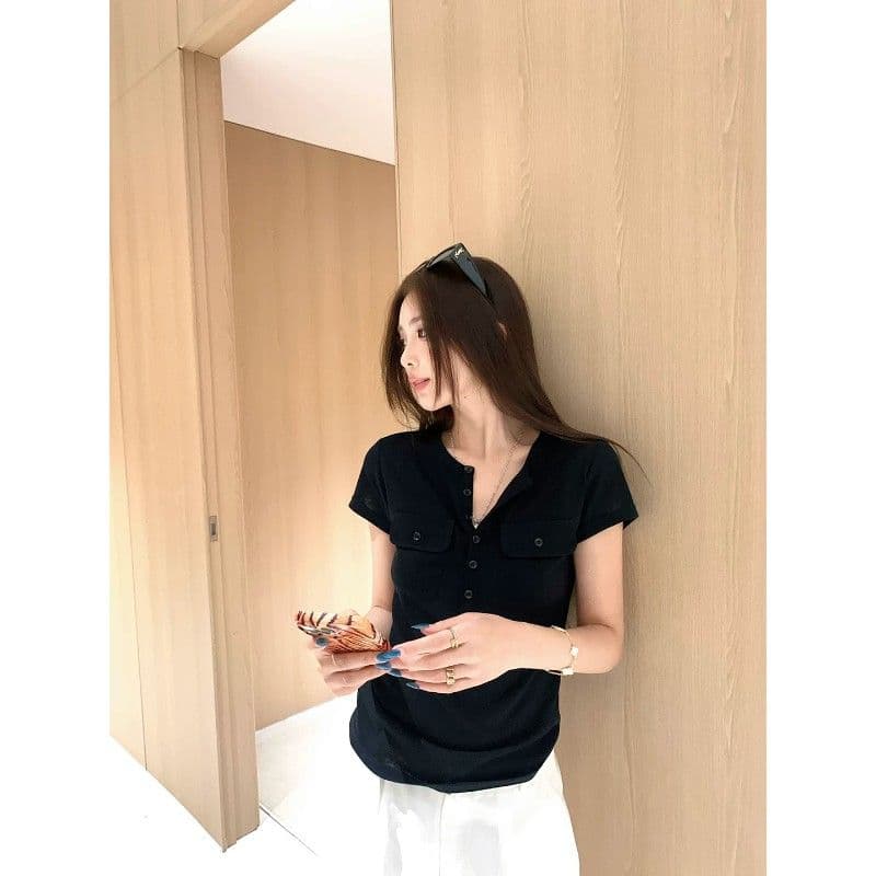 작은 6 월 6 월 브리트니 c 조금 스키니 t 세부 사항 전체 점수 3 차원 워크웨어 주머니 슬림해 보이는 마이크로 허리 수축 반팔 티셔츠 이미지 2