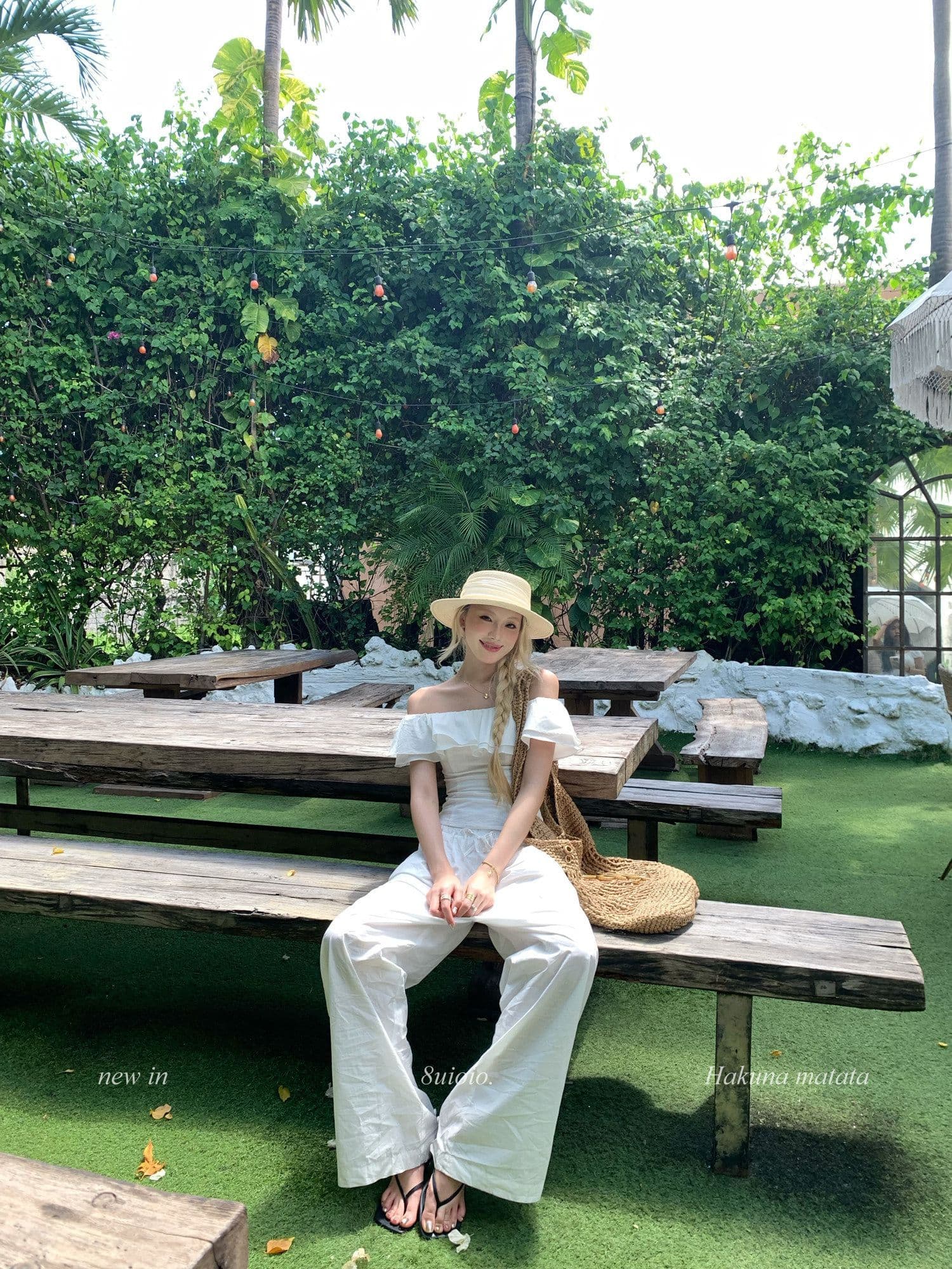 화이트 오프숄더 쇼트 스타일 여성 셔츠 여름 프릴 오프숄더 셔츠 작은 셔츠 몸매 가꾸기 슬림해 보이는 디자인 센스 맨위 상세 이미지 7