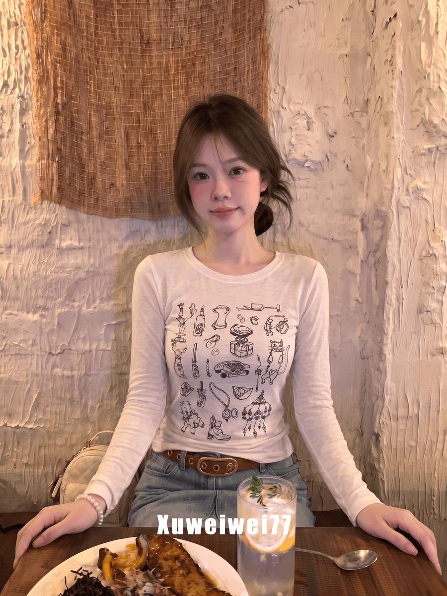 눈꽃 면 한 부서 레트로 수채화 낙서 프린트 긴팔 티셔츠 여성 얇은 스타일 몸매 가꾸기 슬림해 보이는 다용도 라운드 넥 맨위 이미지 4