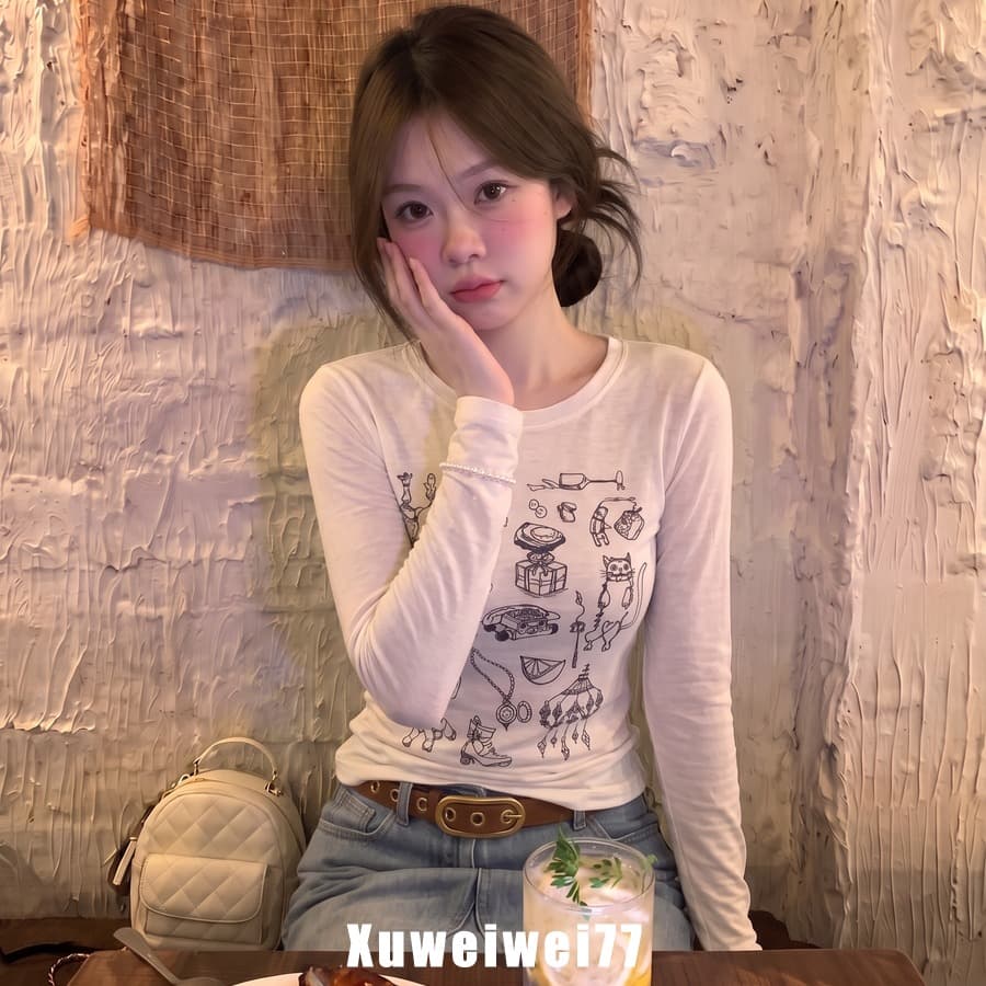 눈꽃 면 한 부서 레트로 수채화 낙서 프린트 긴팔 티셔츠 여성 얇은 스타일 몸매 가꾸기 슬림해 보이는 다용도 라운드 넥 맨위 이미지 5