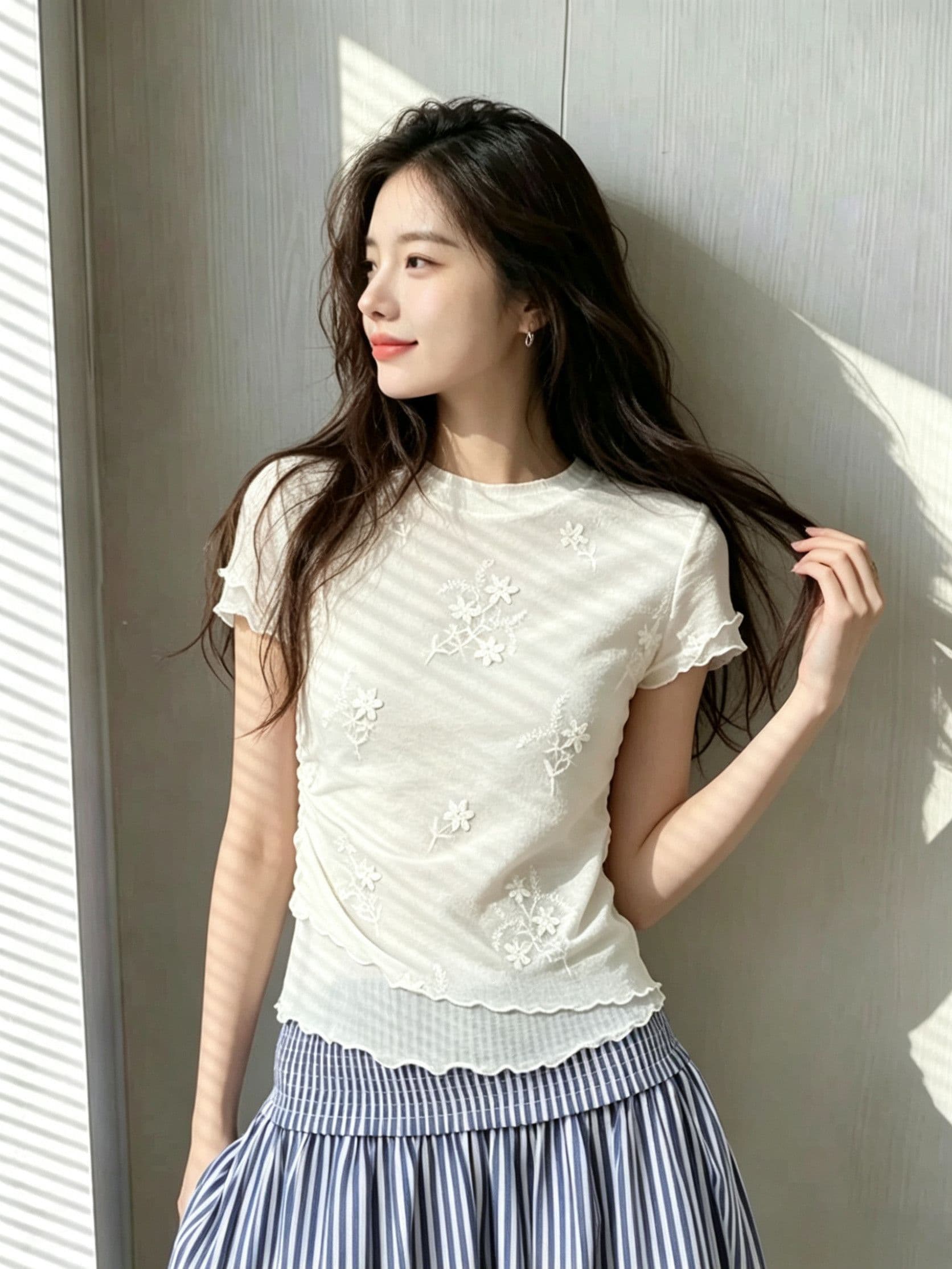 한 부서 부드러운 살구 색상 3 차원 꽃 긍정적 인 어깨 반팔 티셔츠 여성 Tulle 목이버섯 레이스 쇼트 스타일 맨위 상세 이미지 2