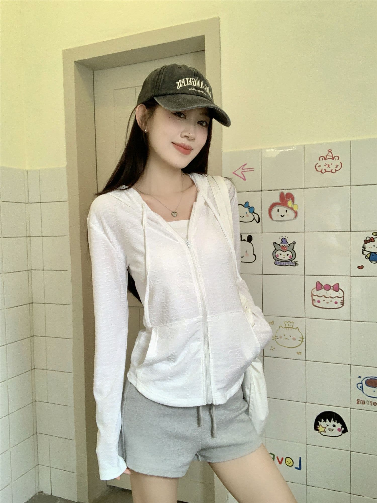 160 그램 눈꽃 면 한 부서 운동 바람 후드 긴팔 여성 코트 가을 몸매 가꾸기 슬림해 보이는 달콤한 매운맛 바람 지퍼 오픈 가디건