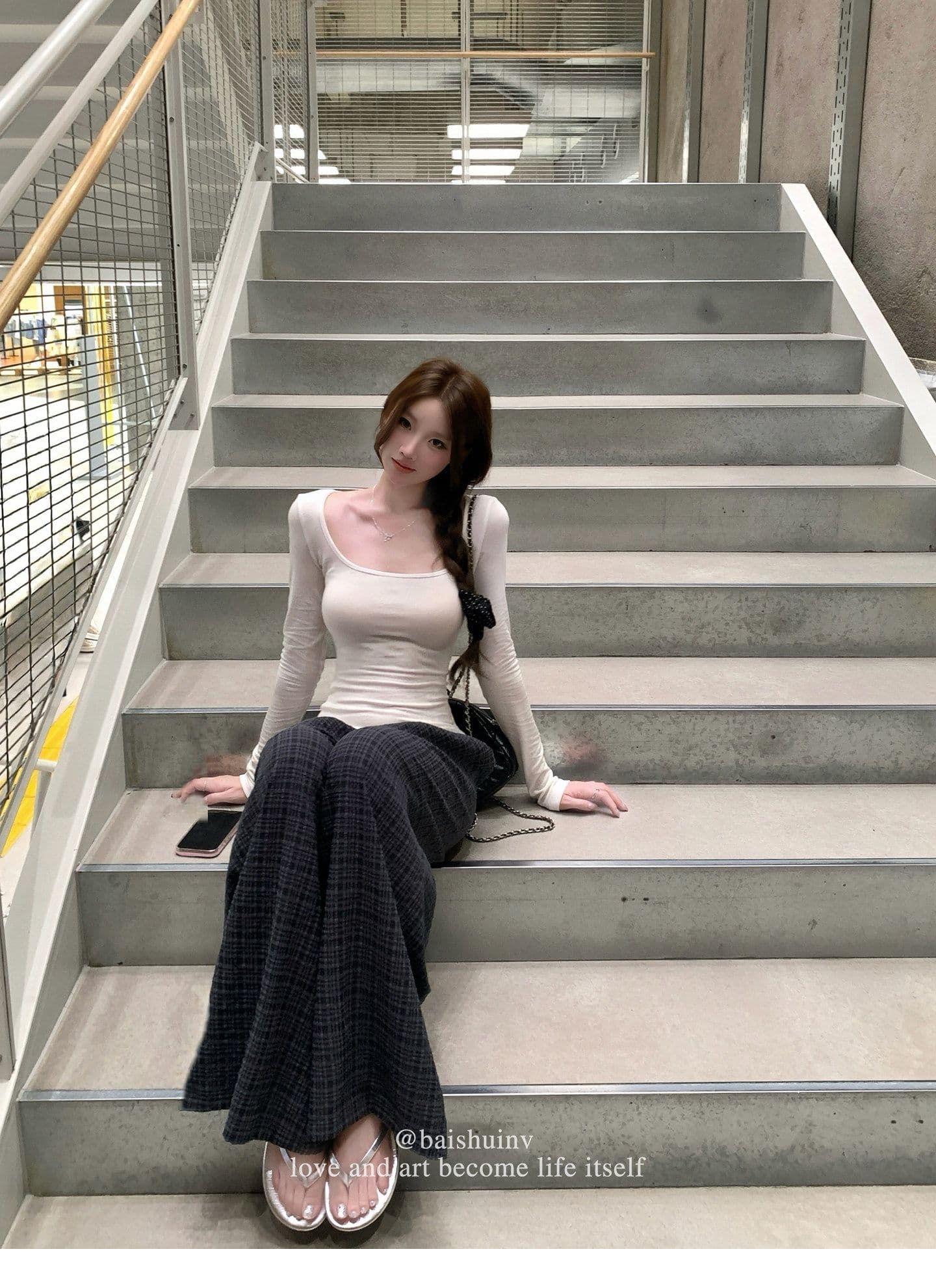깊은 u 칼라 긴팔 티셔츠 여성 여름과 가을 얇은 스타일 한 부서 부드러운 허리 수축 핫걸 슬림해 보이는 다용도 작은 대중 스트라이프 맨위 상세 이미지 23