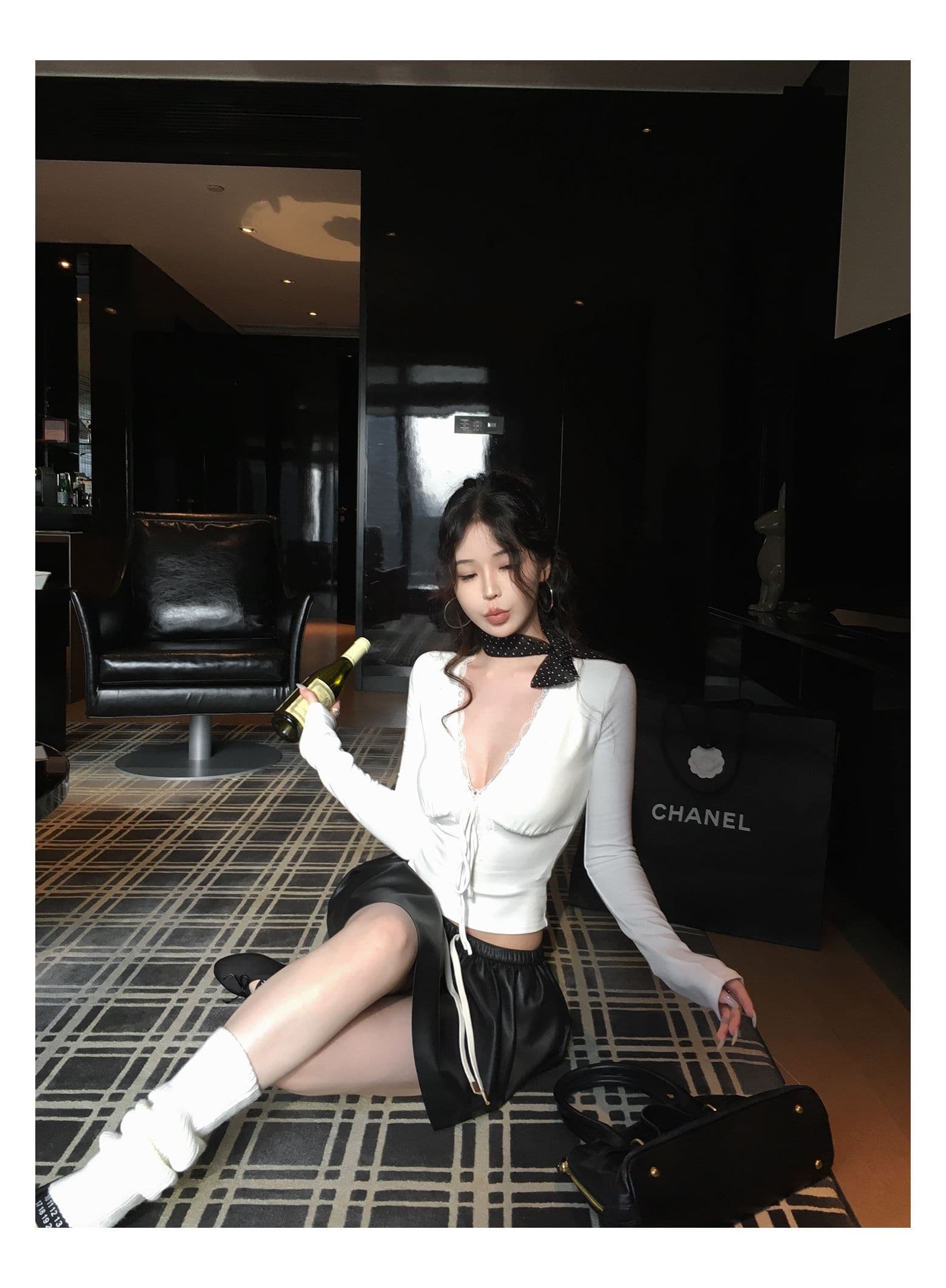 260 그램 사람들 면 고급 센스 레이스 조각 보라색 V넥 긴팔 티셔츠 가을 몸매 가꾸기 인사이드 가져 가라. 기본 셔츠 맨위 상세 이미지 4