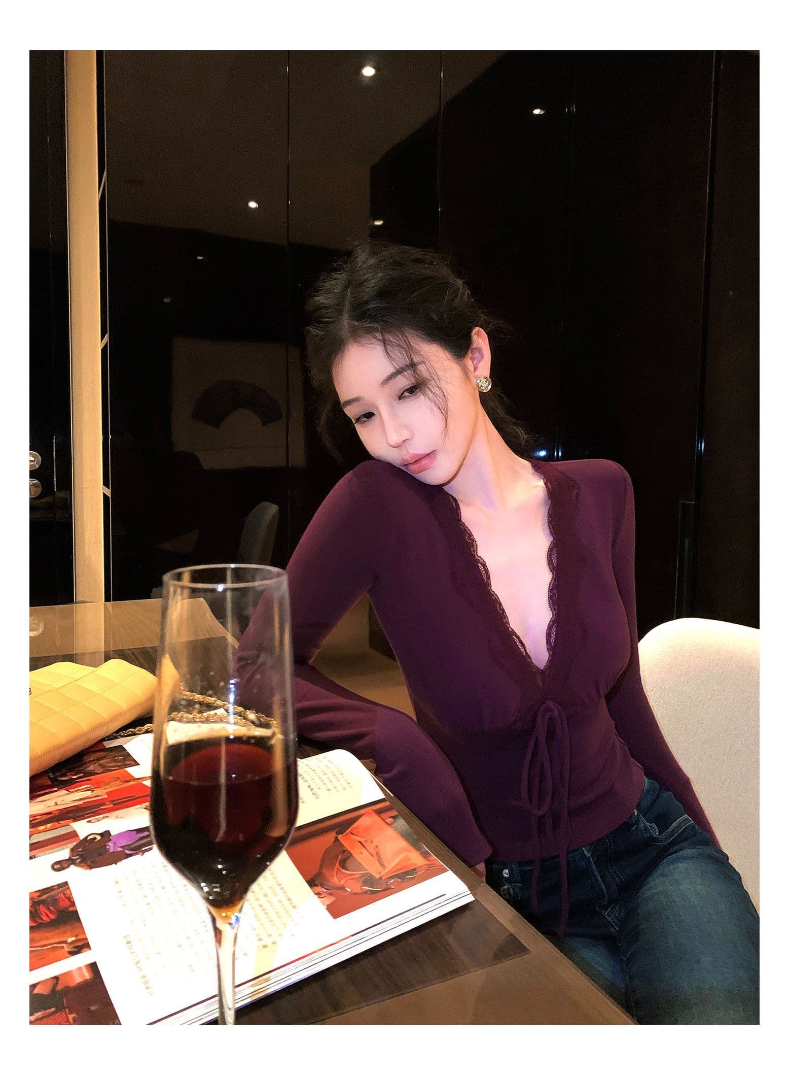 260 그램 사람들 면 고급 센스 레이스 조각 보라색 V넥 긴팔 티셔츠 가을 몸매 가꾸기 인사이드 가져 가라. 기본 셔츠 맨위 상세 이미지 21