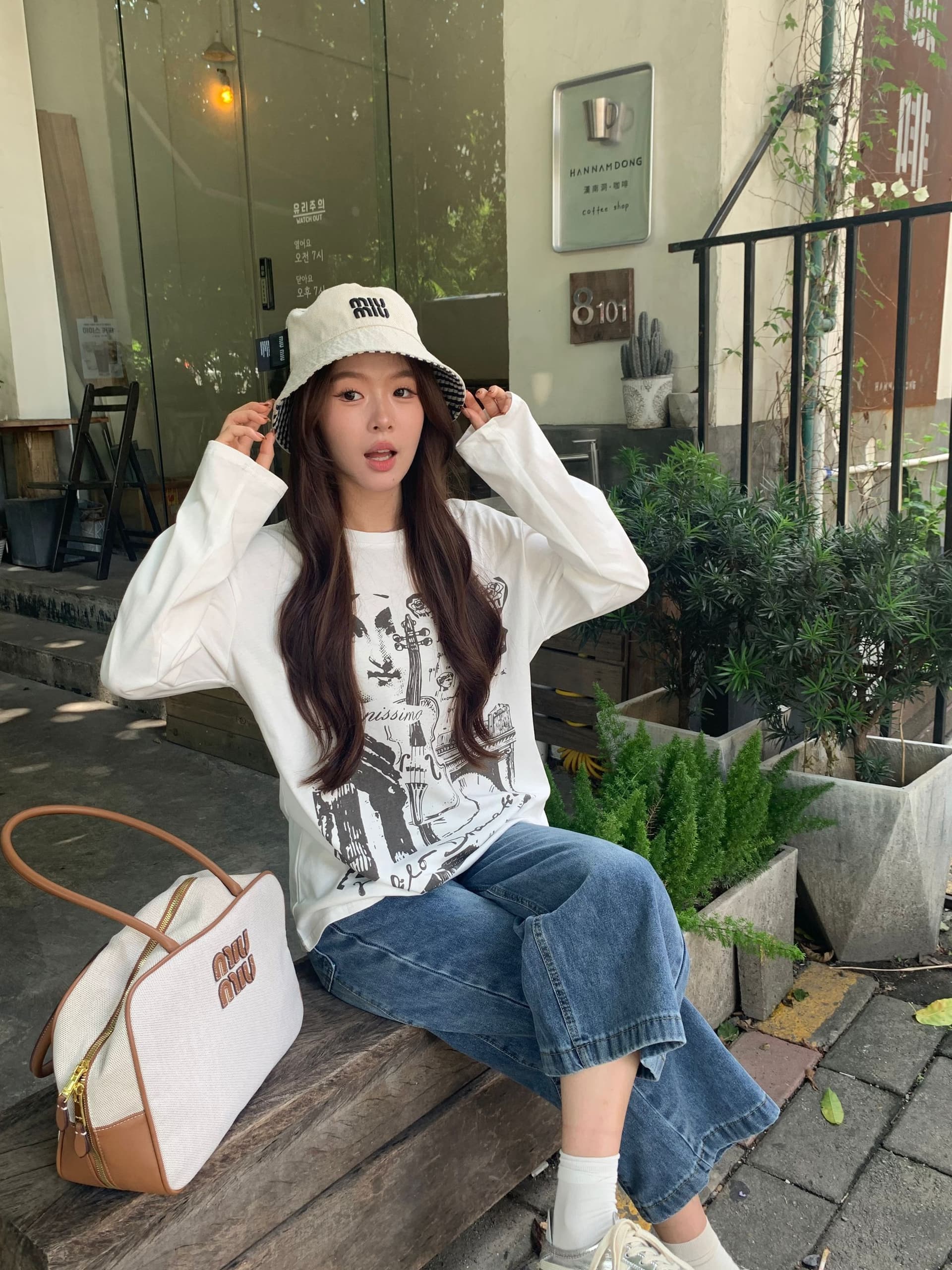 더블 실 순면 화이트 아메리칸 레트로 프린트 긴팔 티셔츠 여성 가을 루즈핏 느긋한 센스 다용도 라운드 넥 맨위 이미지 4
