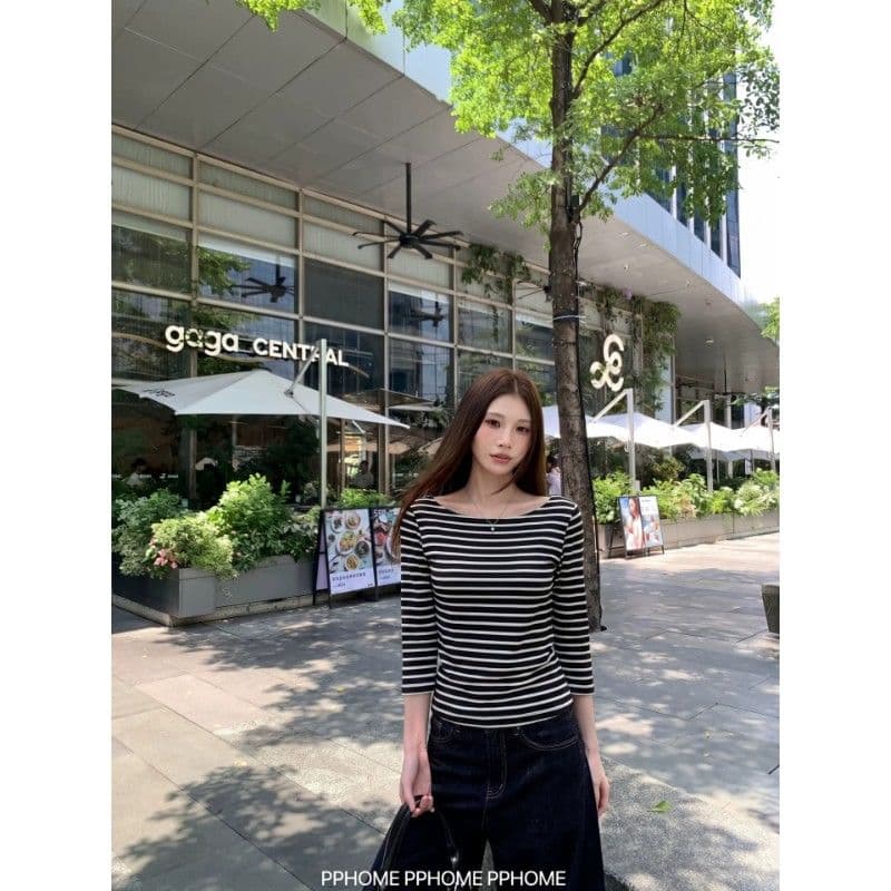 광저우 원단 컬러 짜임 기사 한 부서 느슨함 작은 스피커 중간 소매 보트 칼라 티셔츠 여성 허리 수축 슬림해 보이는 맨위 상세 이미지 4