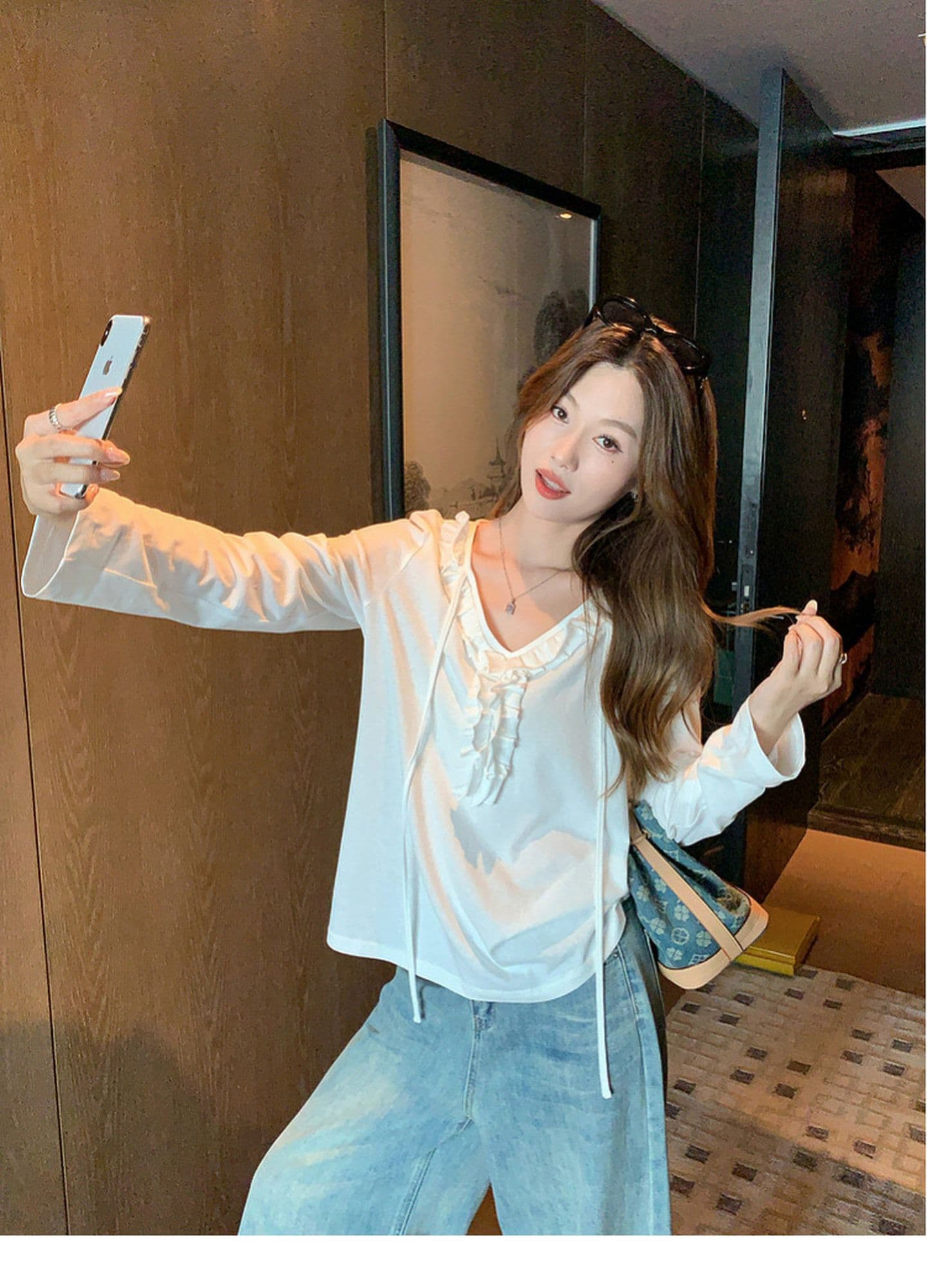 눈꽃 면 한 부서 화이트 프릴 V넥 7부 소매 티셔츠 여성 여름 루즈핏 슬림해 보이는 긍정적 인 어깨 의류 상세 이미지 5