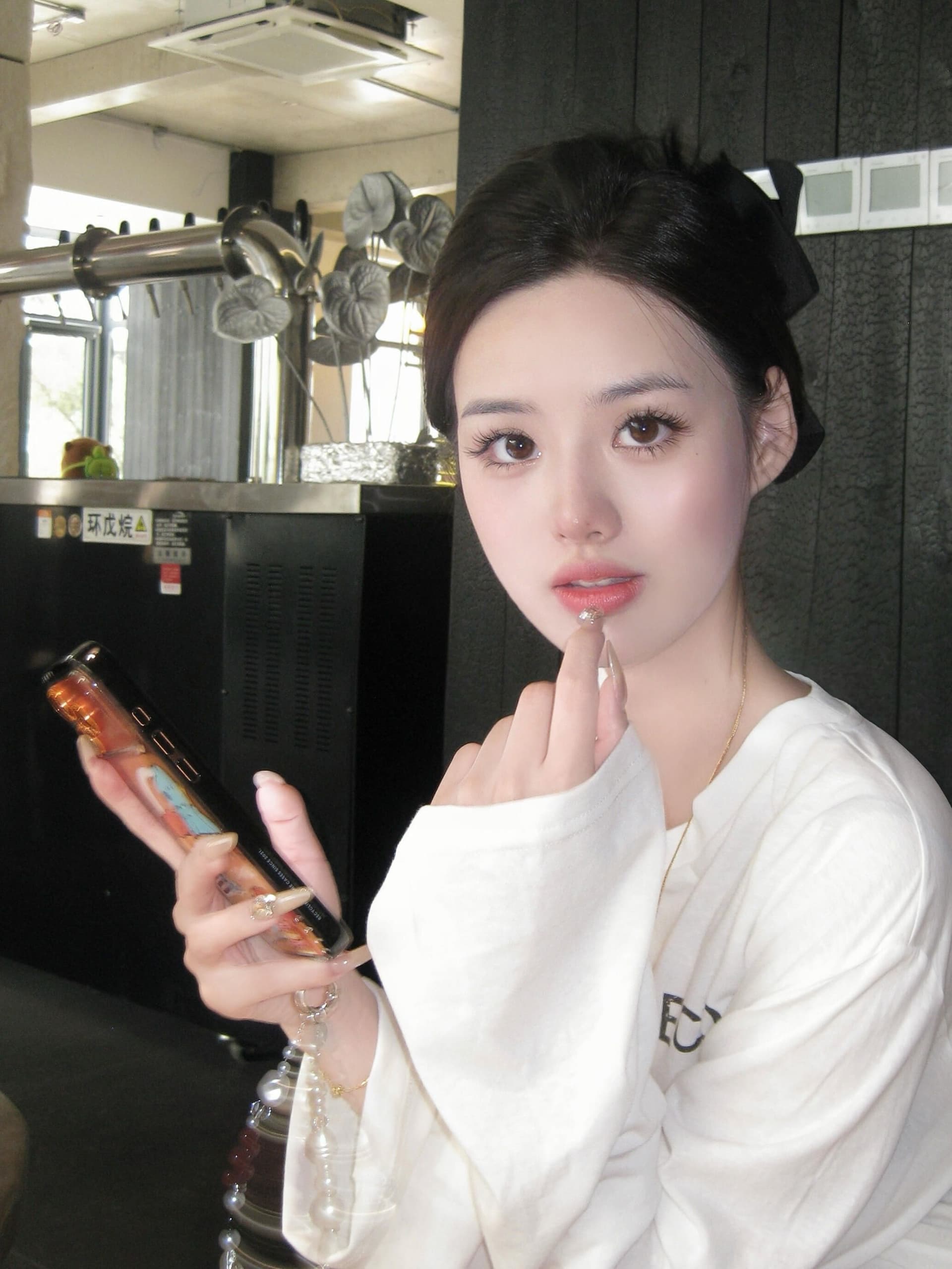 광저우 원단 라이 경기 서울 실크 미끄러짐 눈꽃 면 얇은 스타일 마이크로 ~을 통해 자외선 차단 블라우스 여성 긴 소매 루즈핏 라운드 넥 맨위 상세 이미지 4