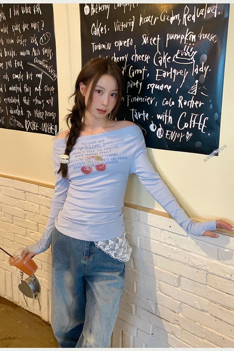 체리 프린트 오프숄더 긴팔 티셔츠 소녀 가을 2026 새로운 몸매 가꾸기 슬림해 보이는 오프숄더 맨위 상세 이미지 9