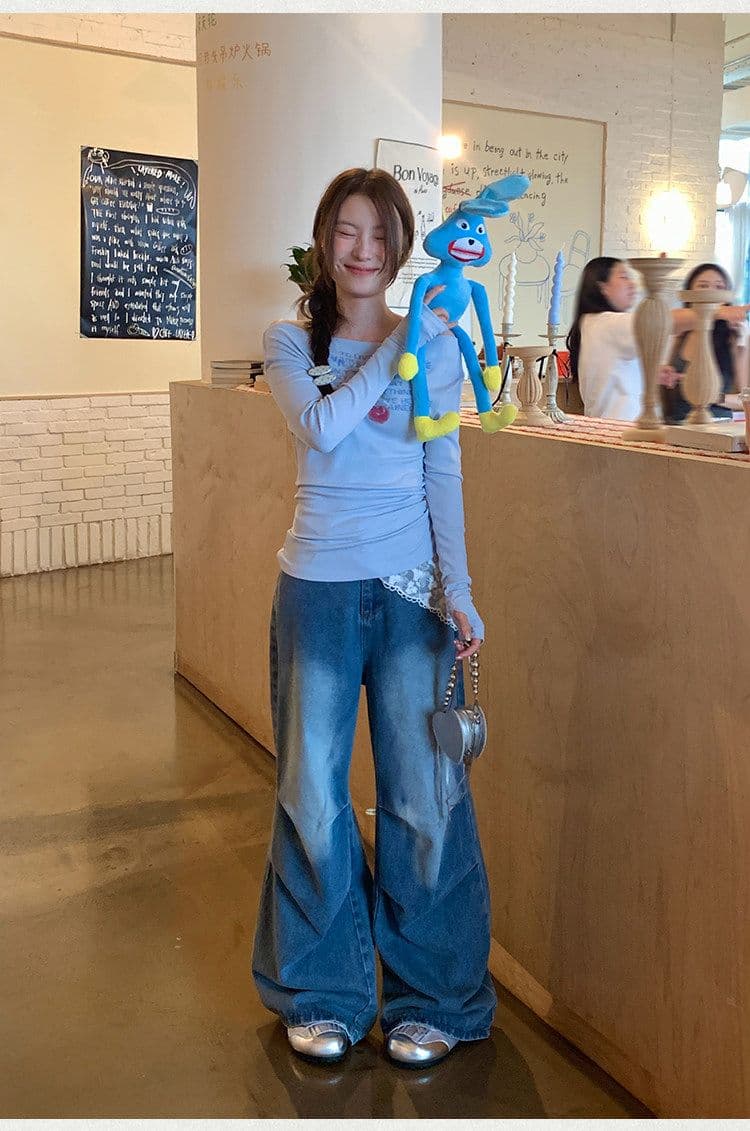 체리 프린트 오프숄더 긴팔 티셔츠 소녀 가을 2026 새로운 몸매 가꾸기 슬림해 보이는 오프숄더 맨위 상세 이미지 11