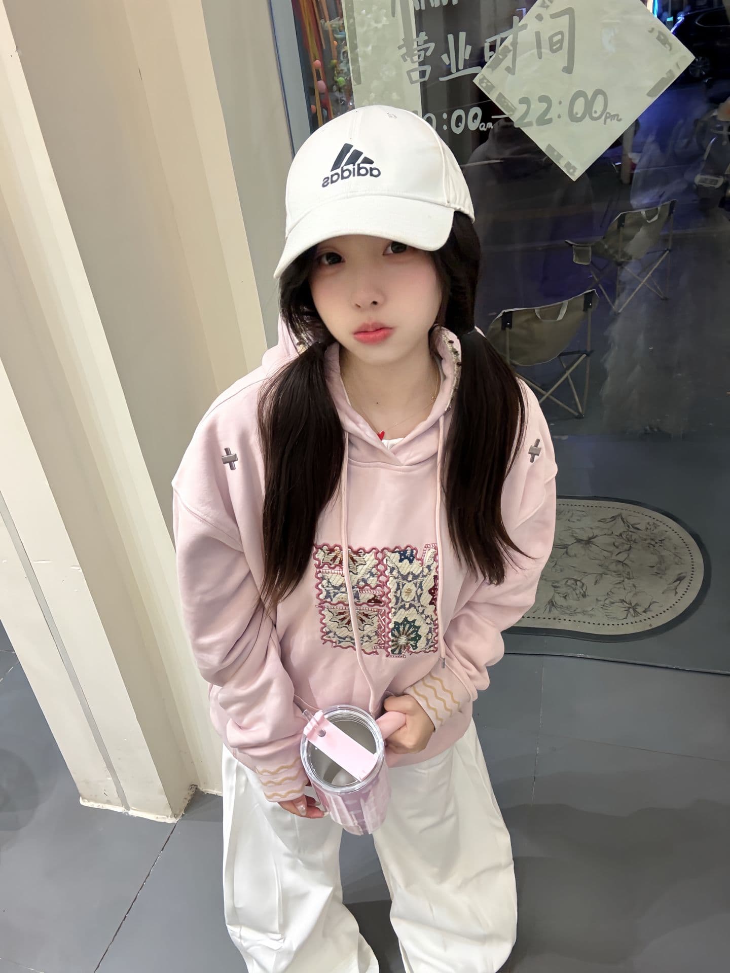 얇은 스타일 털이 있는 좋은 품질 압력 라인 작은 샤넬 스타일 자수 순수한 Mianhua 면 후드 티 스웨터 여성 상세 이미지 3