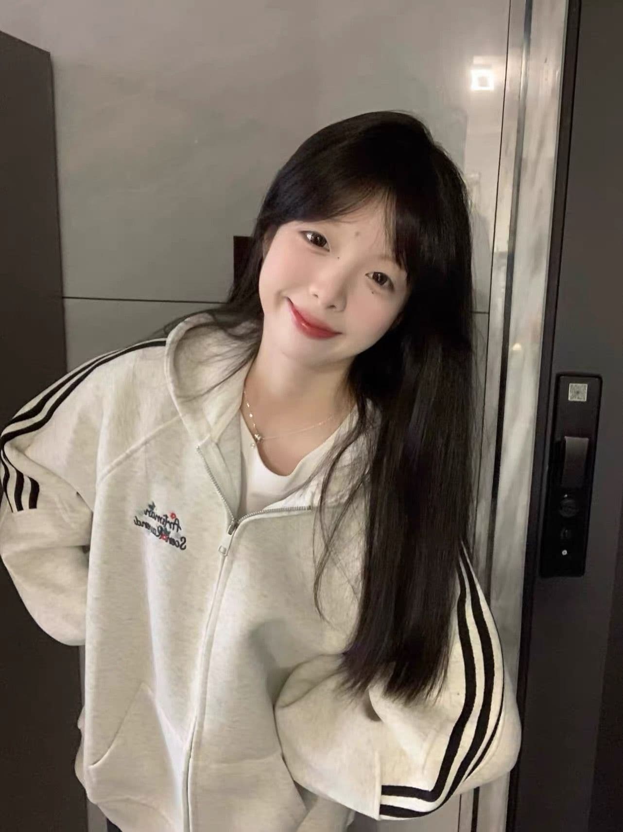 얇은 스타일 털이 있는 원본 솜씨 순수한 Mianhua 면 복합 후드티 여성 이미지 3