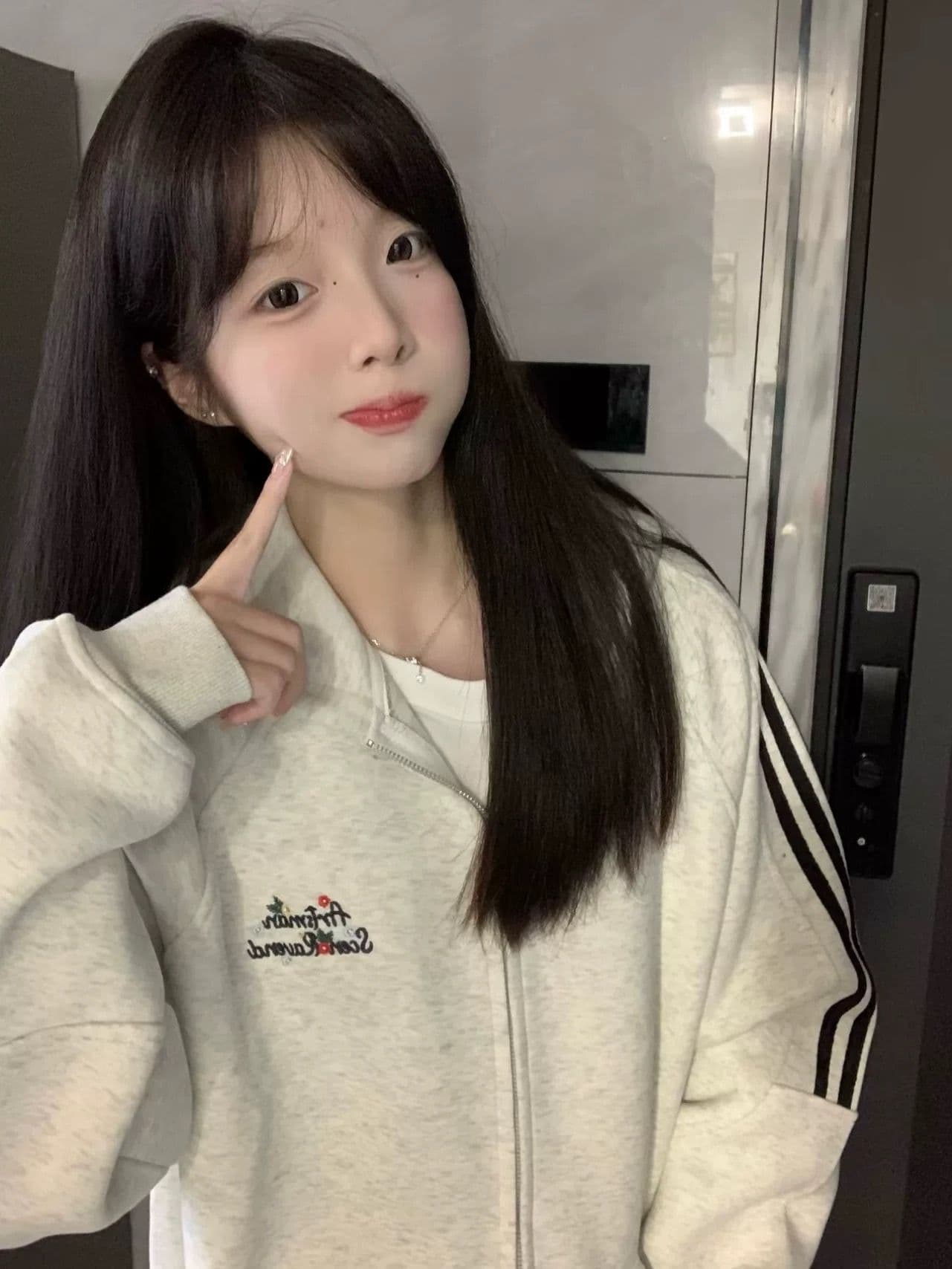 얇은 스타일 털이 있는 원본 솜씨 순수한 Mianhua 면 복합 후드티 여성 이미지 4