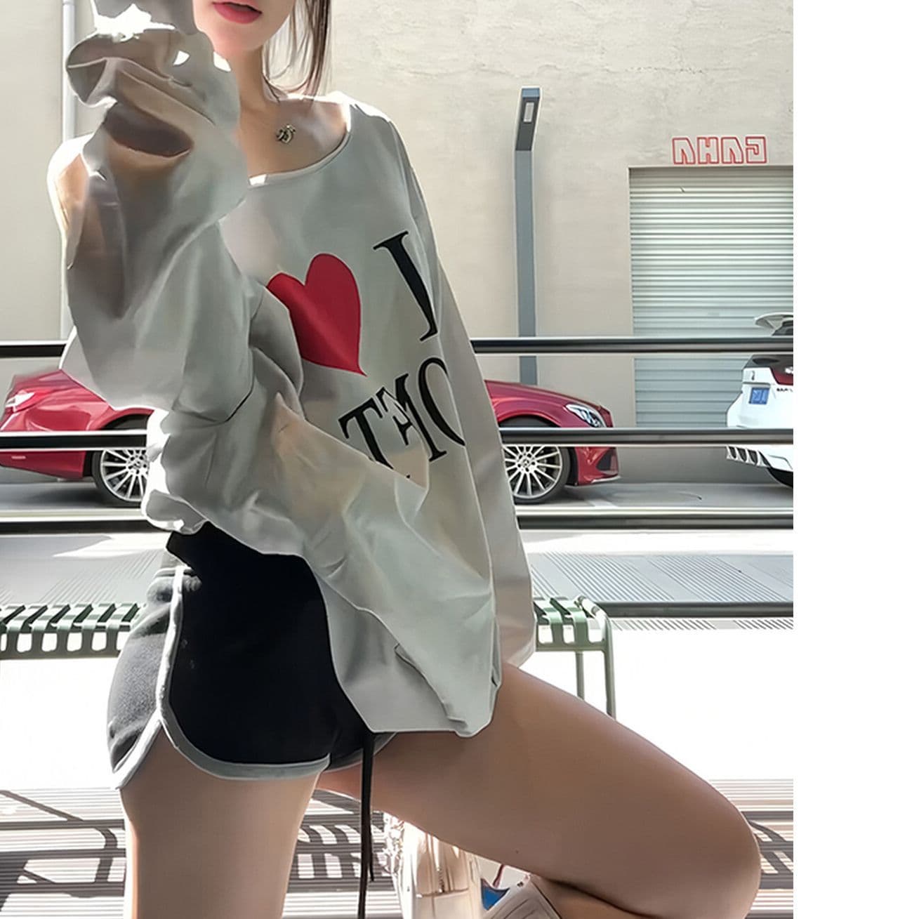 순면 더블 실 레트로 핫걸 하트 오프숄더 긴팔 여성 가을 루즈핏 느긋한 디자인 센스 작은 대중 비스듬한 어깨 의류 이미지 4
