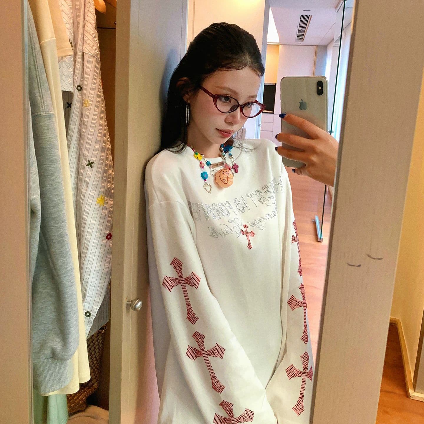 원본 것 알파벳 핫픽스 긴팔 티셔츠 여성 이른 봄 착용 가져 가라. 루즈핏 맨위 이미지 3