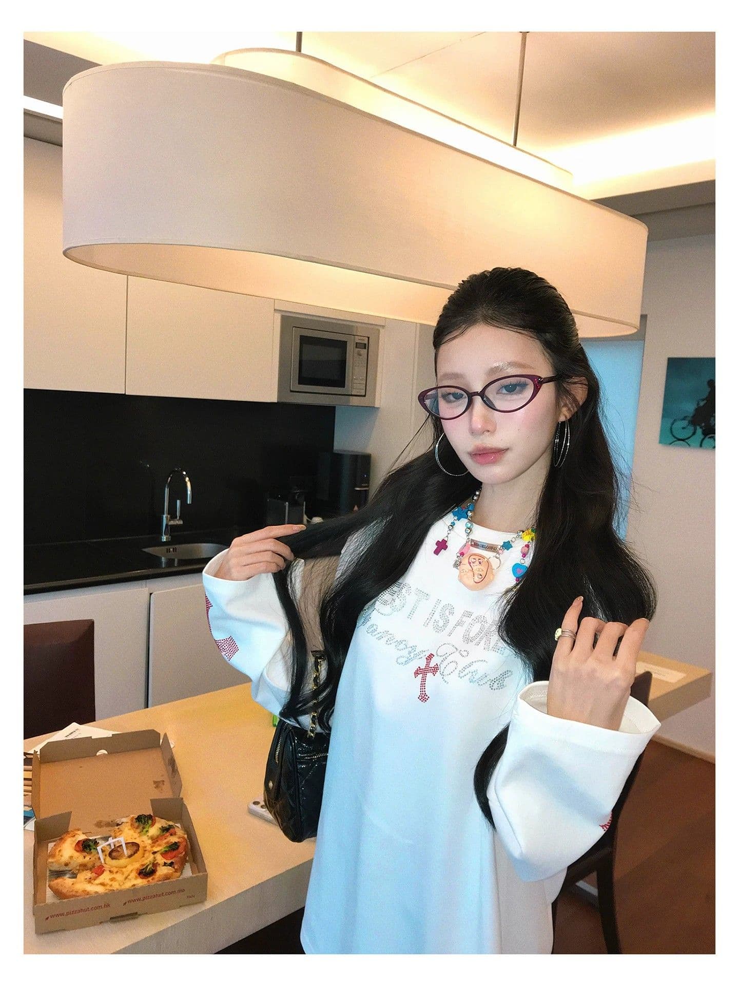 원본 것 알파벳 핫픽스 긴팔 티셔츠 여성 이른 봄 착용 가져 가라. 루즈핏 맨위 상세 이미지 9