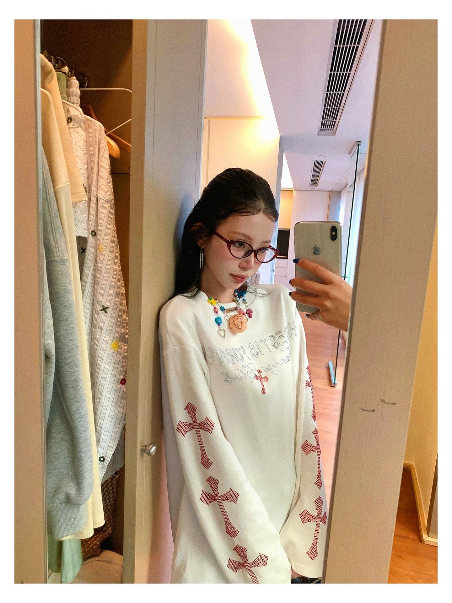 원본 것 알파벳 핫픽스 긴팔 티셔츠 여성 이른 봄 착용 가져 가라. 루즈핏 맨위 상세 이미지 12
