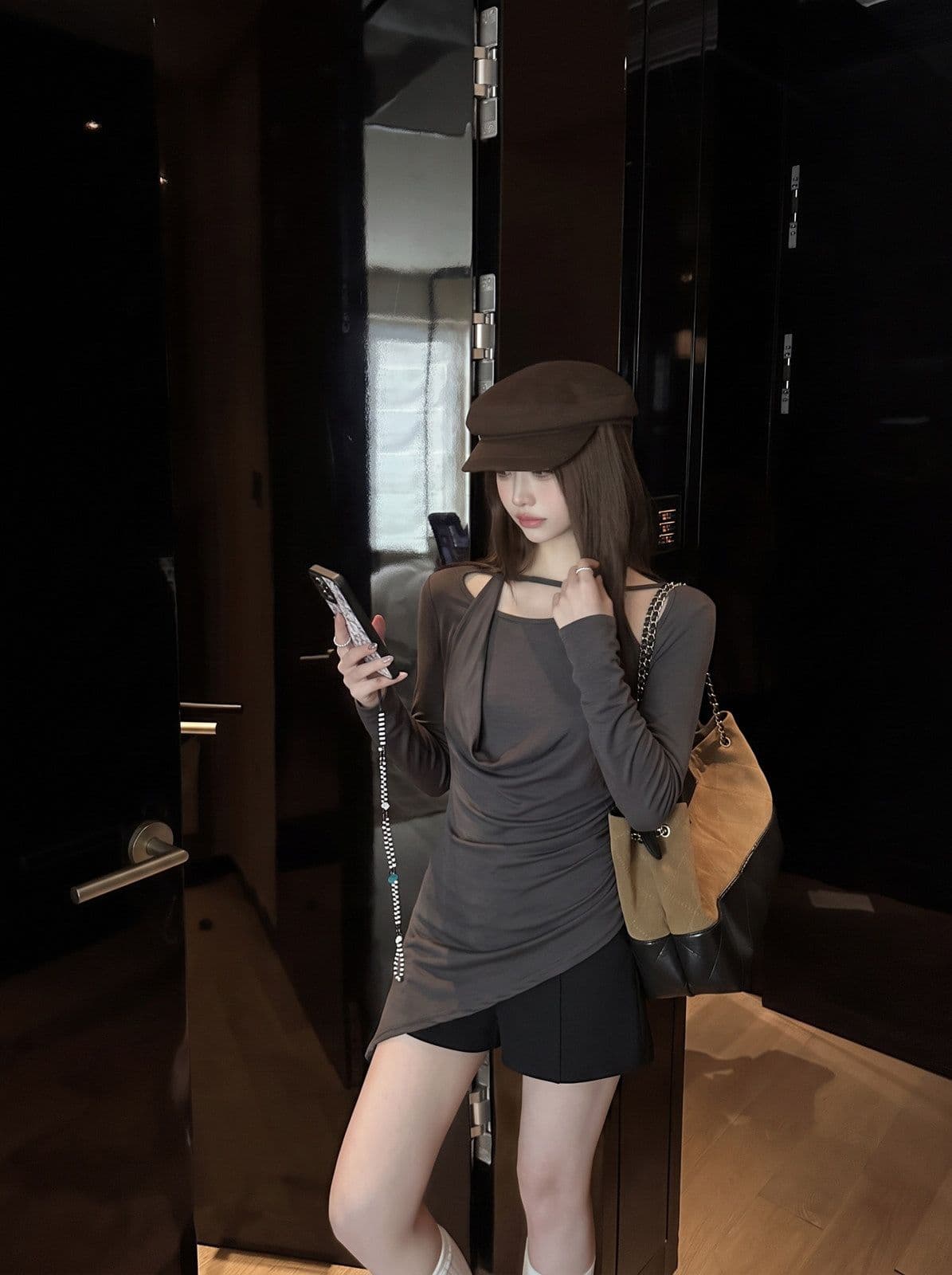 원본 품질 디자인 센스 행침 목 불규칙 긴팔 행침 목 티셔츠 여름 맨위 여성 트렌디 이미지 3