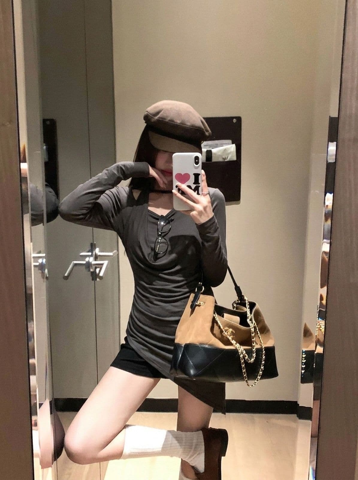 원본 품질 디자인 센스 행침 목 불규칙 긴팔 행침 목 티셔츠 여름 맨위 여성 트렌디 상세 이미지 18