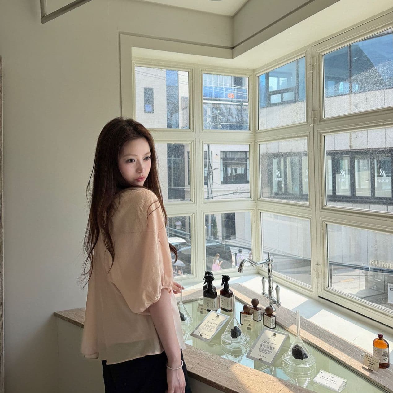 사실 투피스 세트 루즈핏 V넥 여성 셔츠 캐미솔 블라우스 쉬폰 중간 소매 맨위 이미지 2