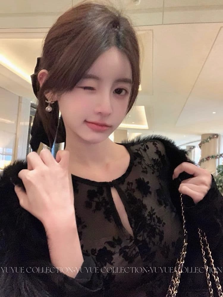 검정색 라운드 넥 만나는 긴팔 레이스 티셔츠 여성 봄 가을 품격 허리 수축 슬림해 보이는 디자인 센스 맨위 상세 이미지 9