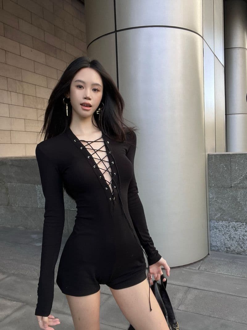 모방 면 아메리칸 핫걸 스트랩 V넥 점프 슈트 바지 여성 봄 가을 몸매 가꾸기 하이웨이스트 올인원 반바지 트렌드 상세 이미지 3