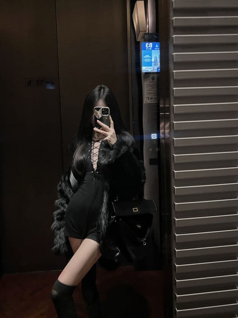 모방 면 아메리칸 핫걸 스트랩 V넥 점프 슈트 바지 여성 봄 가을 몸매 가꾸기 하이웨이스트 올인원 반바지 트렌드 상세 이미지 12
