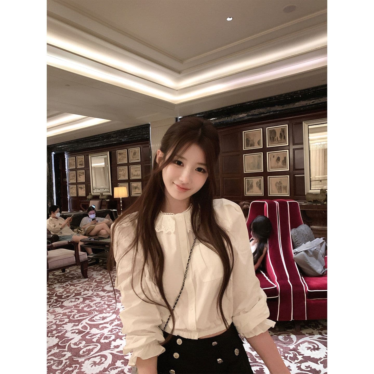 원본 원단 프릴 칼라 긴팔 여성 셔츠 조기 가을 루즈핏 셔츠 작은 대중 달콤함 쇼트 스타일 출퇴근 맨위
