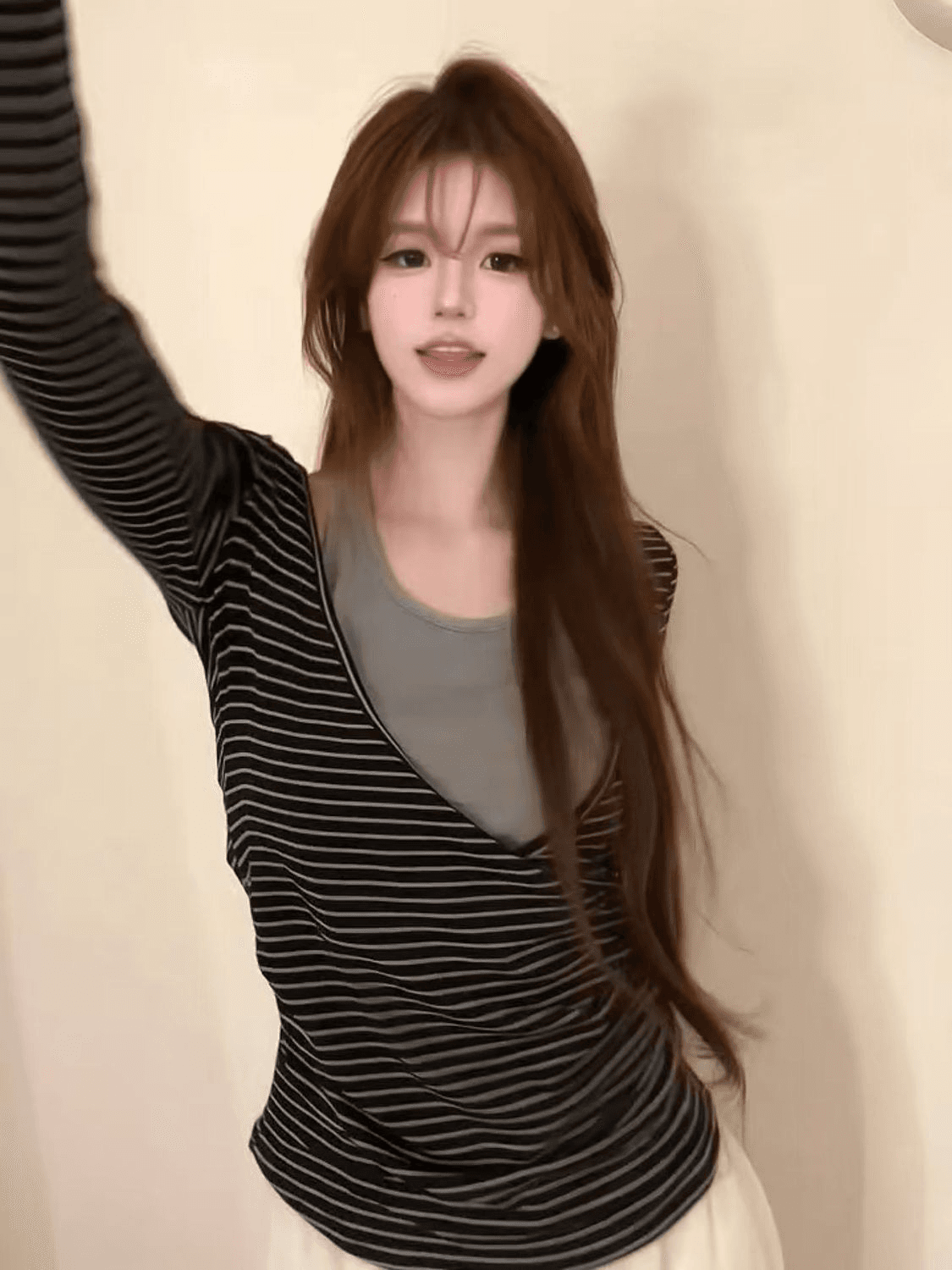 경관 그림 원본 원단 250그램 스트라이프 배색 행침 목 몸매 가꾸기 페이크 레이어드 티셔츠 착용 가져 가라. 순수한 욕망 맨위 여성 상세 이미지 2