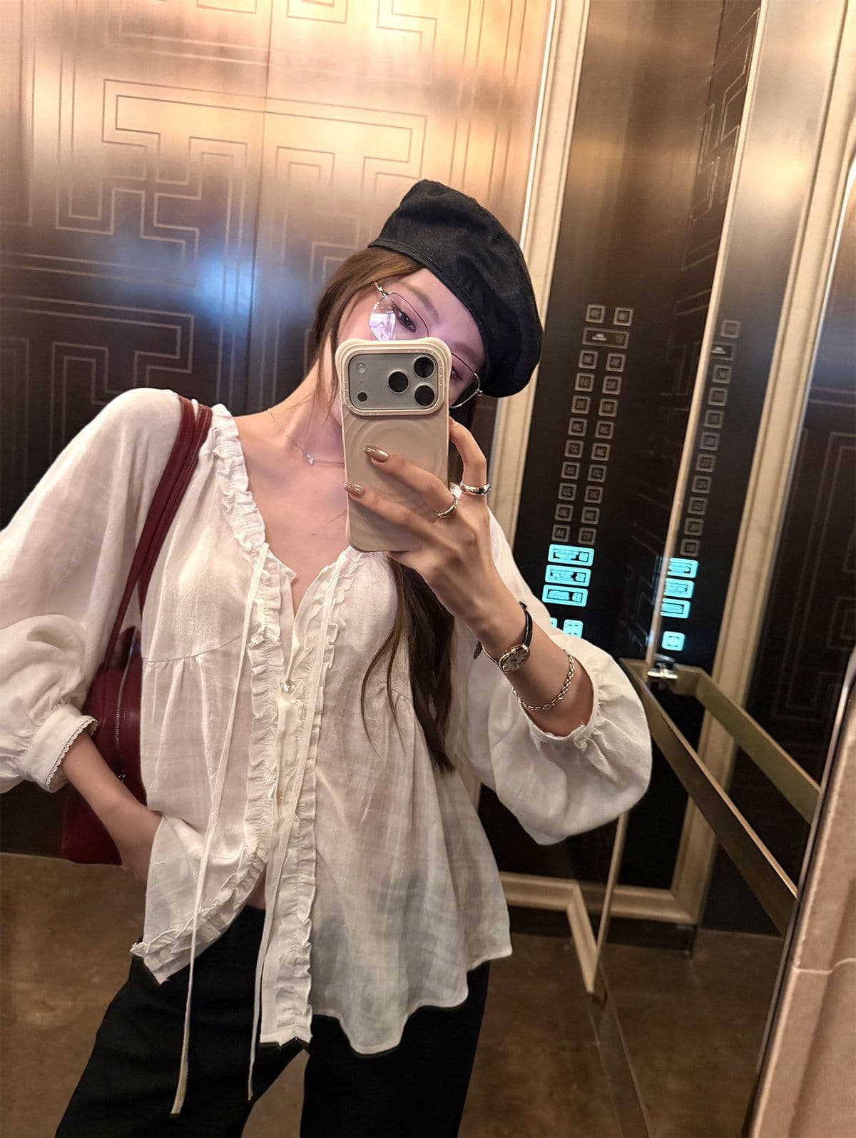 원본 품질 이른 가을 한 부서 질감 센스 V넥 레이스업 프릴 셔츠 루즈핏 요정 가스 부드러운 긴팔 맨위 상세 이미지 12
