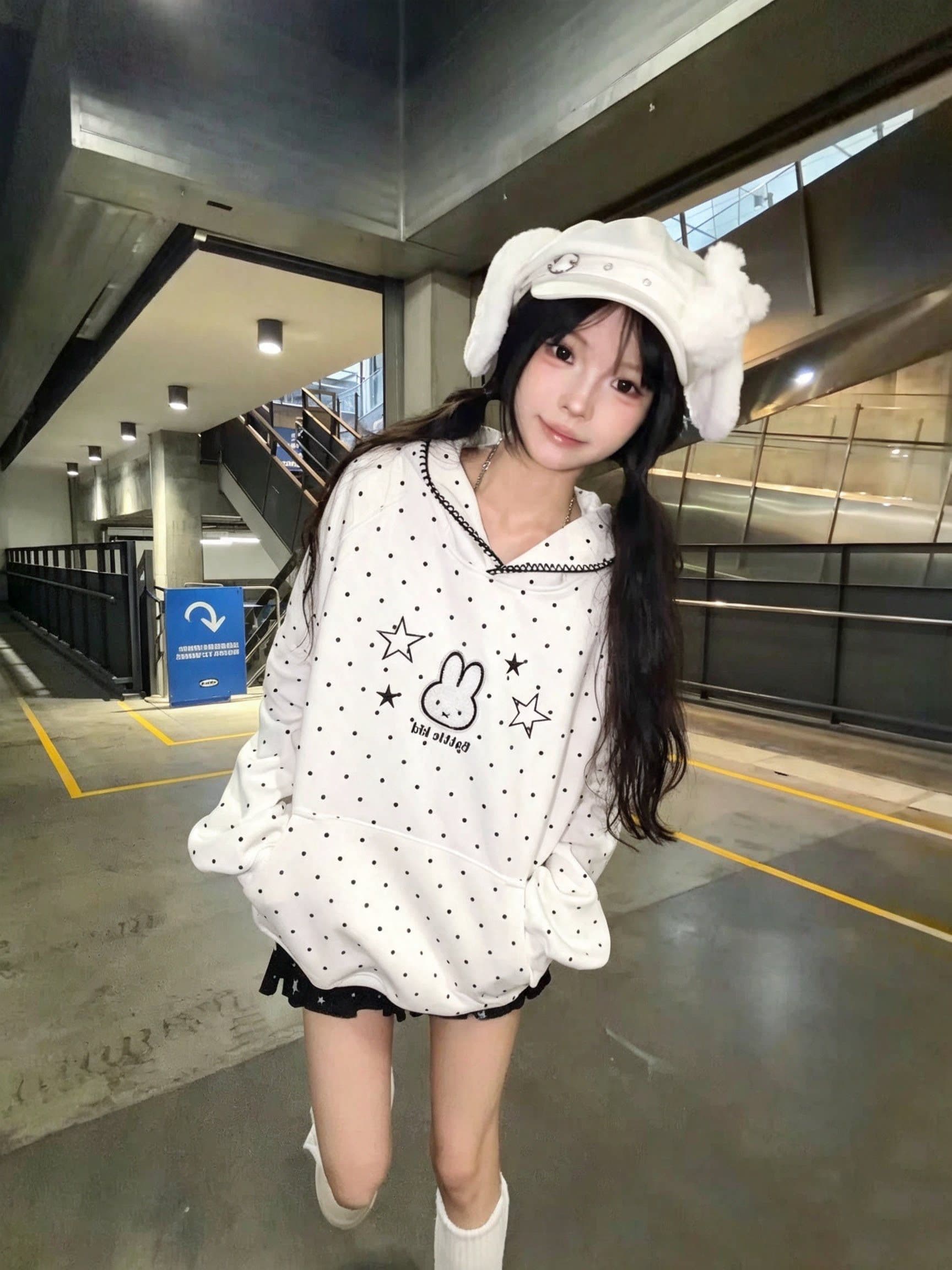 얇은 스타일 털이 있는 원본 솜씨 전후 수건 자수 순수한 Mianhua 면 복합 후드 티 스웨터 여성 이미지 3