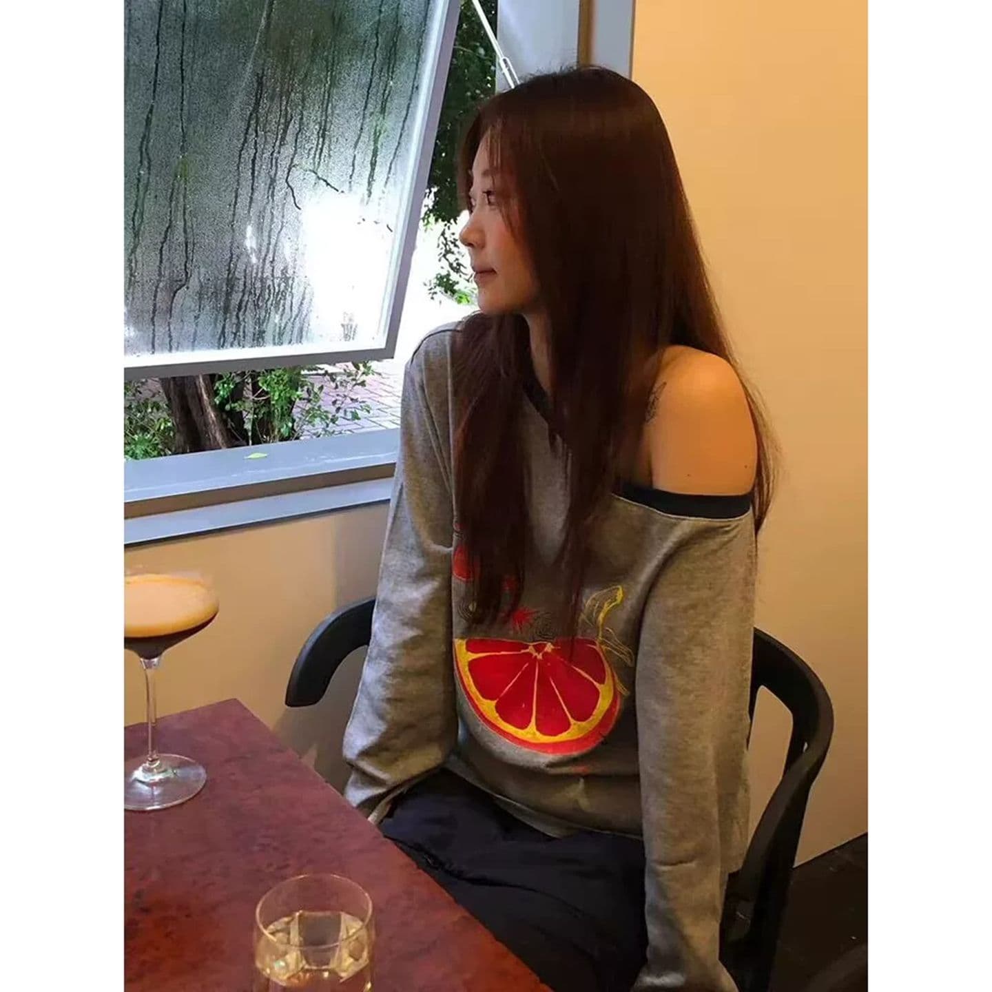 원본 품질 이른 가을 디자인 센스 작은 대중 긴팔 티셔츠 느슨함 센스 회색 이미지 4