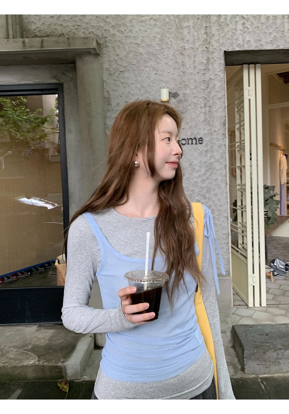 레드 맨 내부에 가져 가라. 기본 셔츠 여성 가을 2026 새로운 긴팔 티셔츠 한 부서 착용 가져 가라. 회색 맨위 투피스 세트 상세 이미지 19