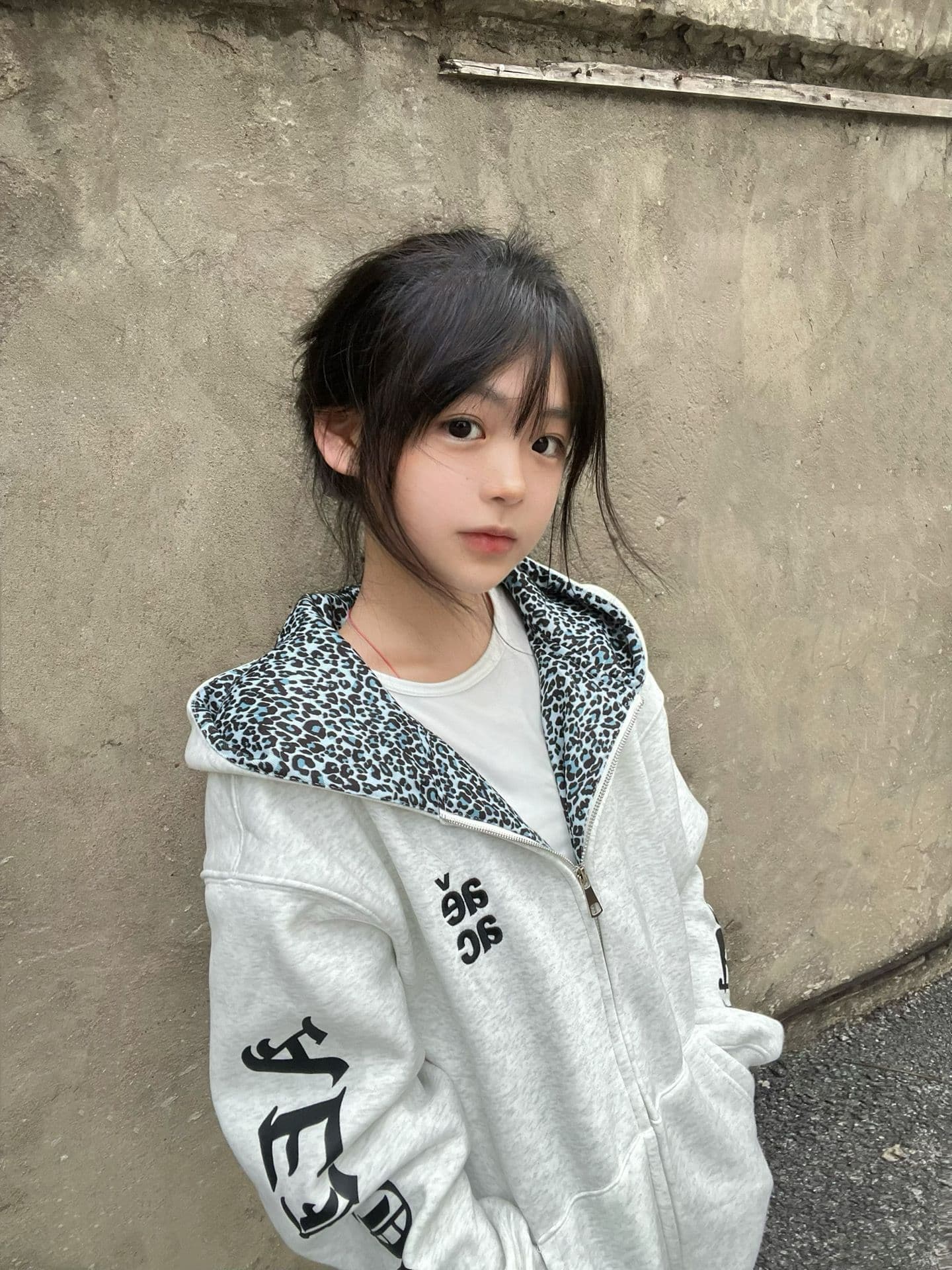 얇은 스타일 털이 있는 원본 솜씨 인사이드 그리기 자수 순수한 Mianhua 면 복합 후드티 여성 상세 이미지 4
