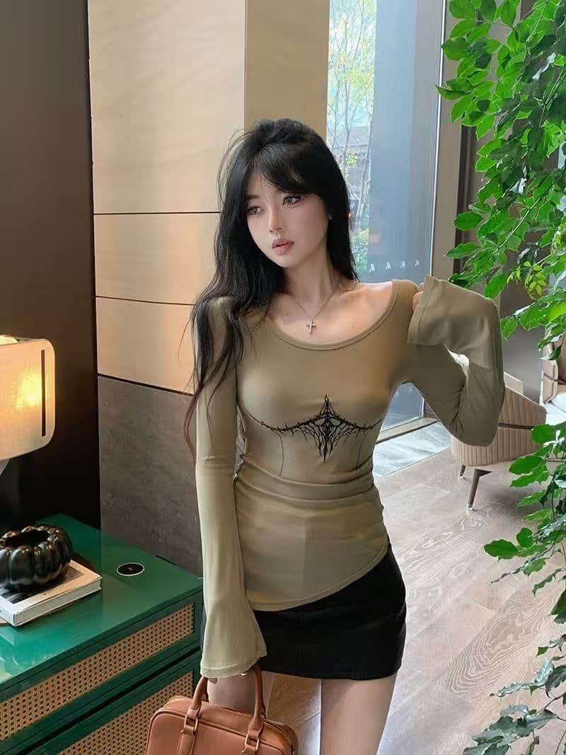 경관 그림 1 1 와 사고 방식 260 그램 디자인 라운드 넥 긴팔 티셔츠 여성 한국 스타일 레트로 품격 불규칙 맨위 이미지 2