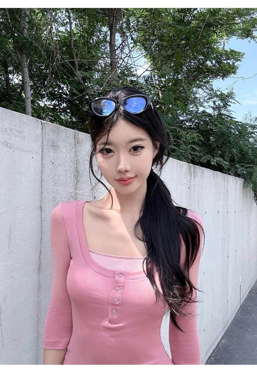 260 그램 사람들 면 페이크 레이어드 중간 소매 티셔츠 여성 가을 2026 년 새로운 디자인 센스 허리 수축 맨위 패치워크 색상 다용도 상세 이미지 17